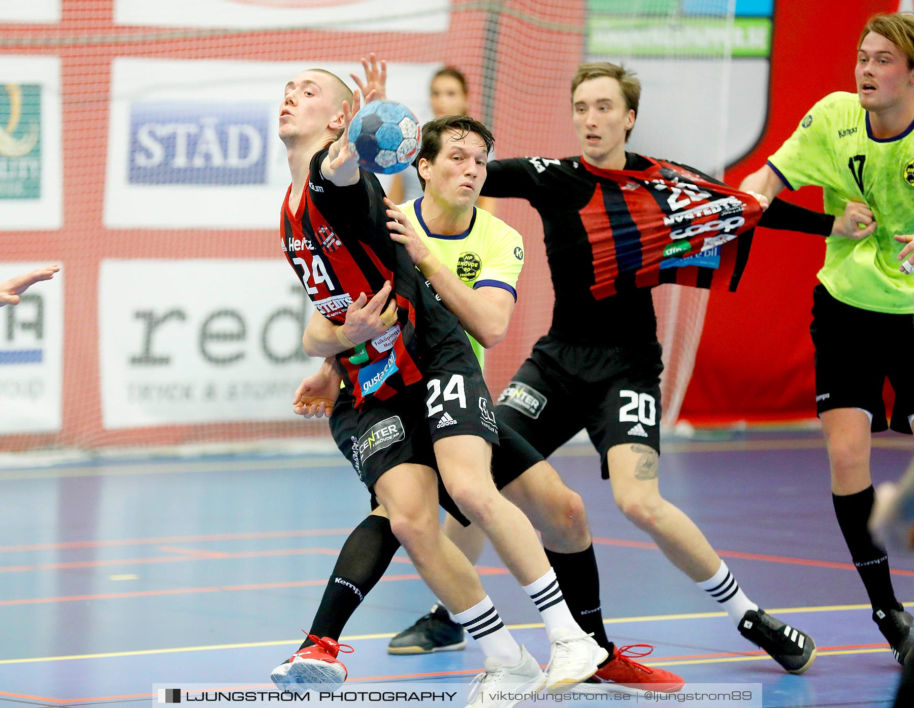 HK Country-HP Skövde 90 27-16,herr,Skövde Idrottshall,Skövde,Sverige,Handboll,,2019,229015