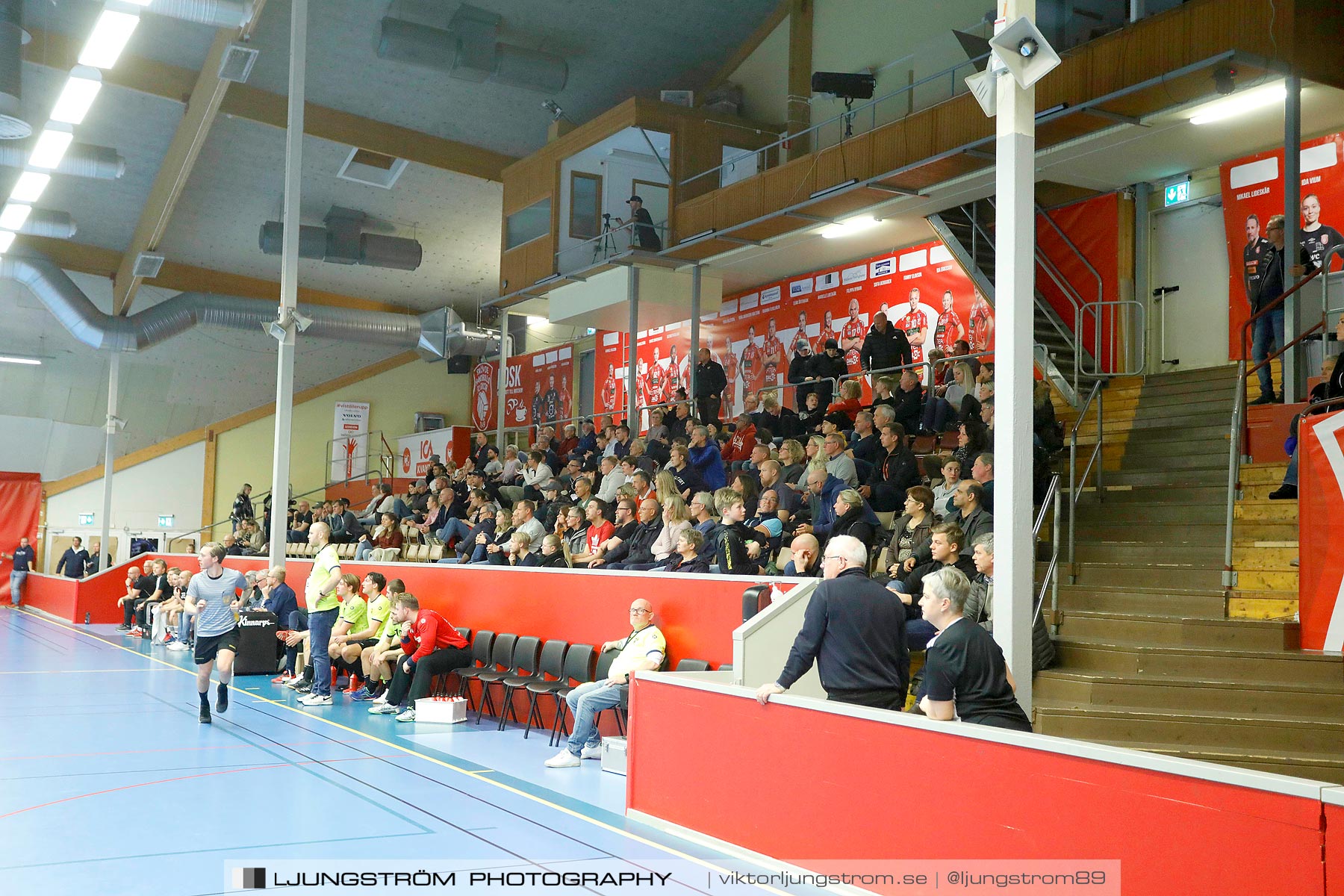 HK Country-HP Skövde 90 27-16,herr,Skövde Idrottshall,Skövde,Sverige,Handboll,,2019,229083