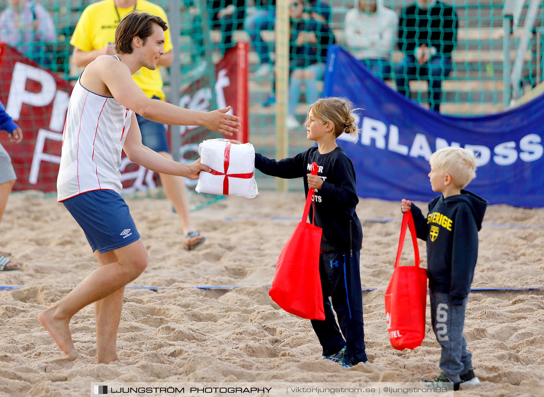 Sverige-Norge Herrar 2-0,herr,Sturebadet,Ulricehamn,Sverige,Beachhandboll,Handboll,2019,229353