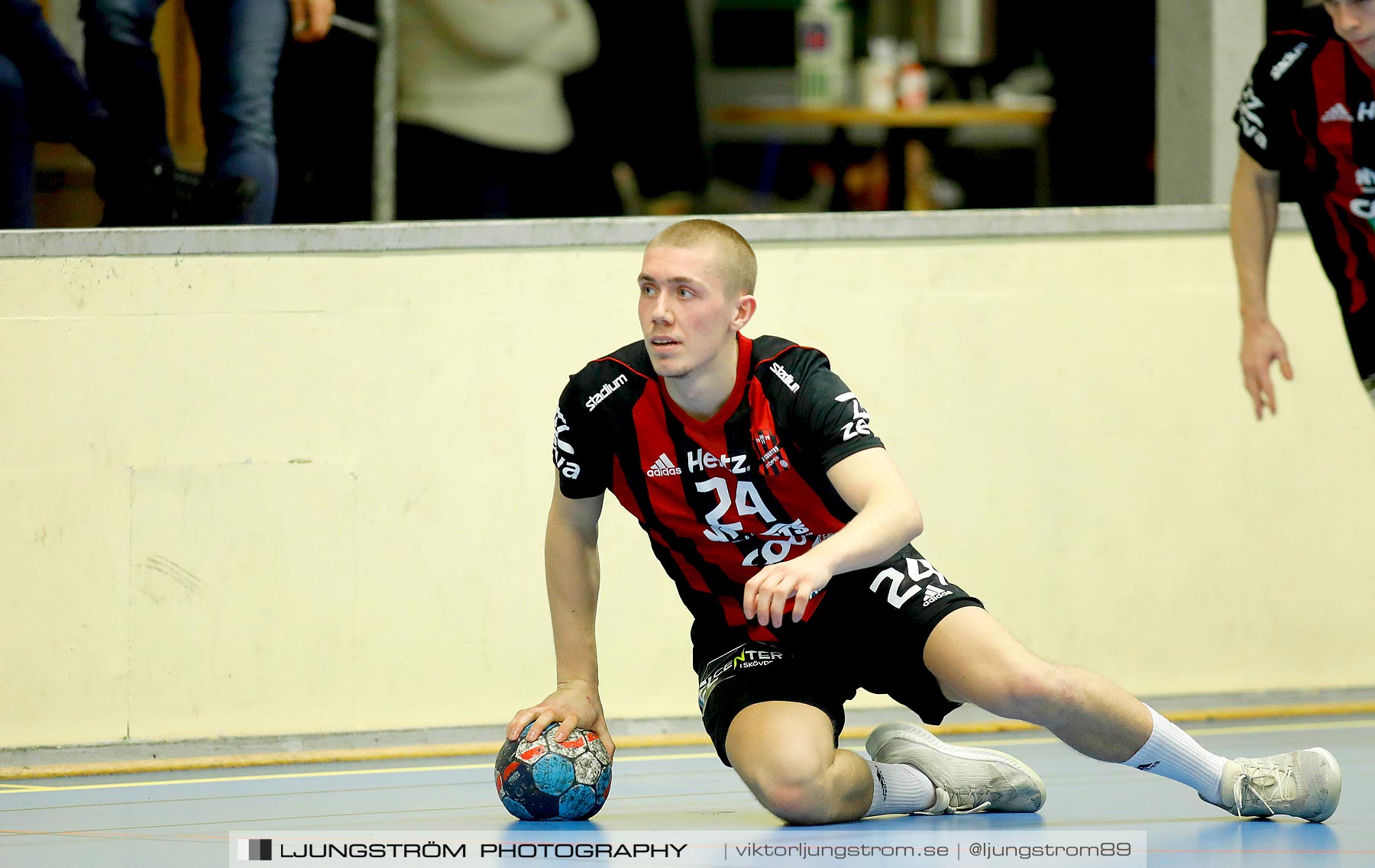 HK Country-HK Farmen 29-33,herr,Skövde Idrottshall,Skövde,Sverige,Handboll,,2019,229418