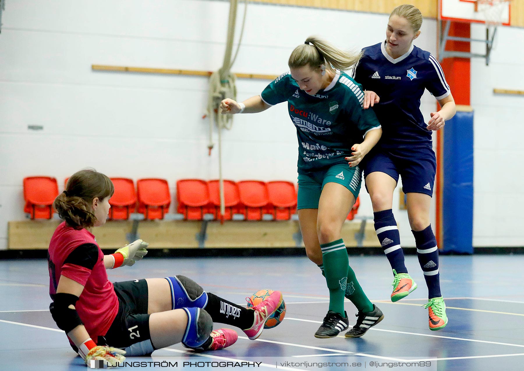 Dina-cupen 2020 Råtorps IK-Våmbs IF 1 3-1,dam,Idrottshallen,Töreboda,Sverige,Futsal,,2020,229628