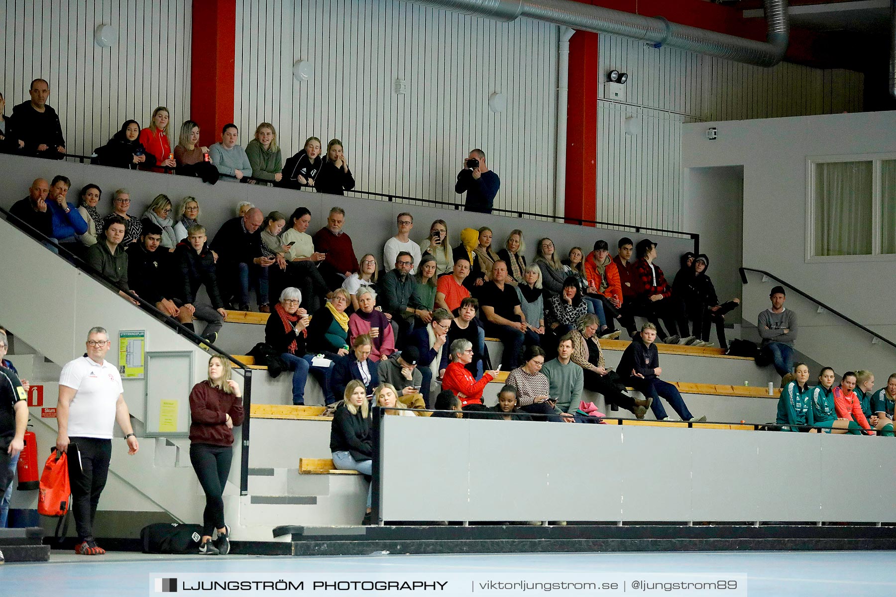 Dina-cupen 2020 Falköping Futsal Club-Töreboda IK 6-1,dam,Idrottshallen,Töreboda,Sverige,Futsal,,2020,229696