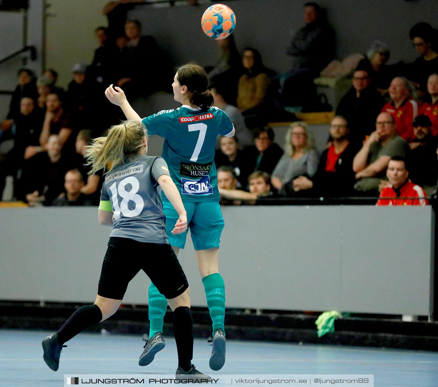 Dina-cupen 2020 1/2-final Falköping Futsal Club-Våmbs IF 2 2-0,dam,Idrottshallen,Töreboda,Sverige,Futsal,,2020,229718