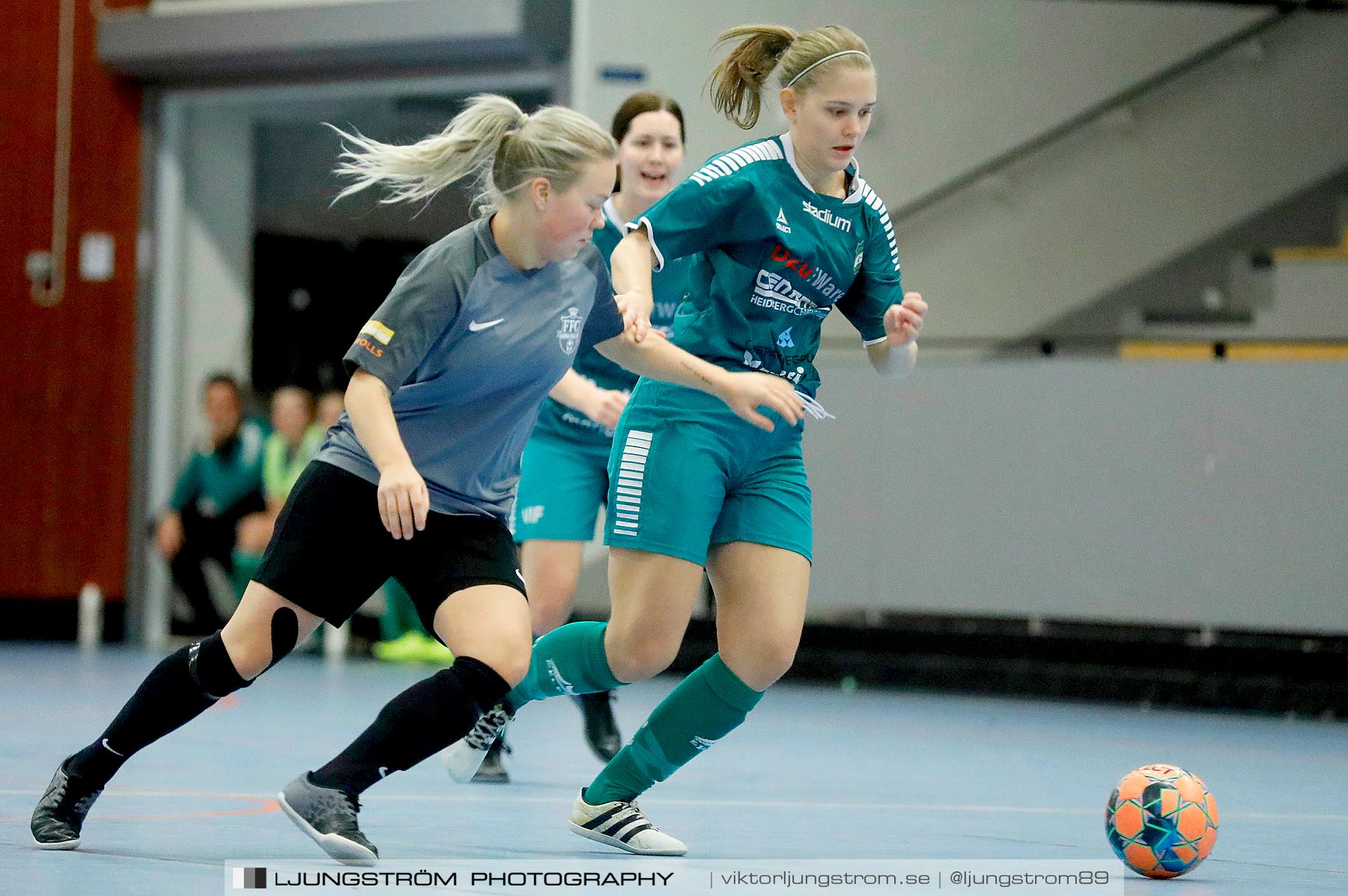 Dina-cupen 2020 1/2-final Falköping Futsal Club-Våmbs IF 2 2-0,dam,Idrottshallen,Töreboda,Sverige,Futsal,,2020,229724