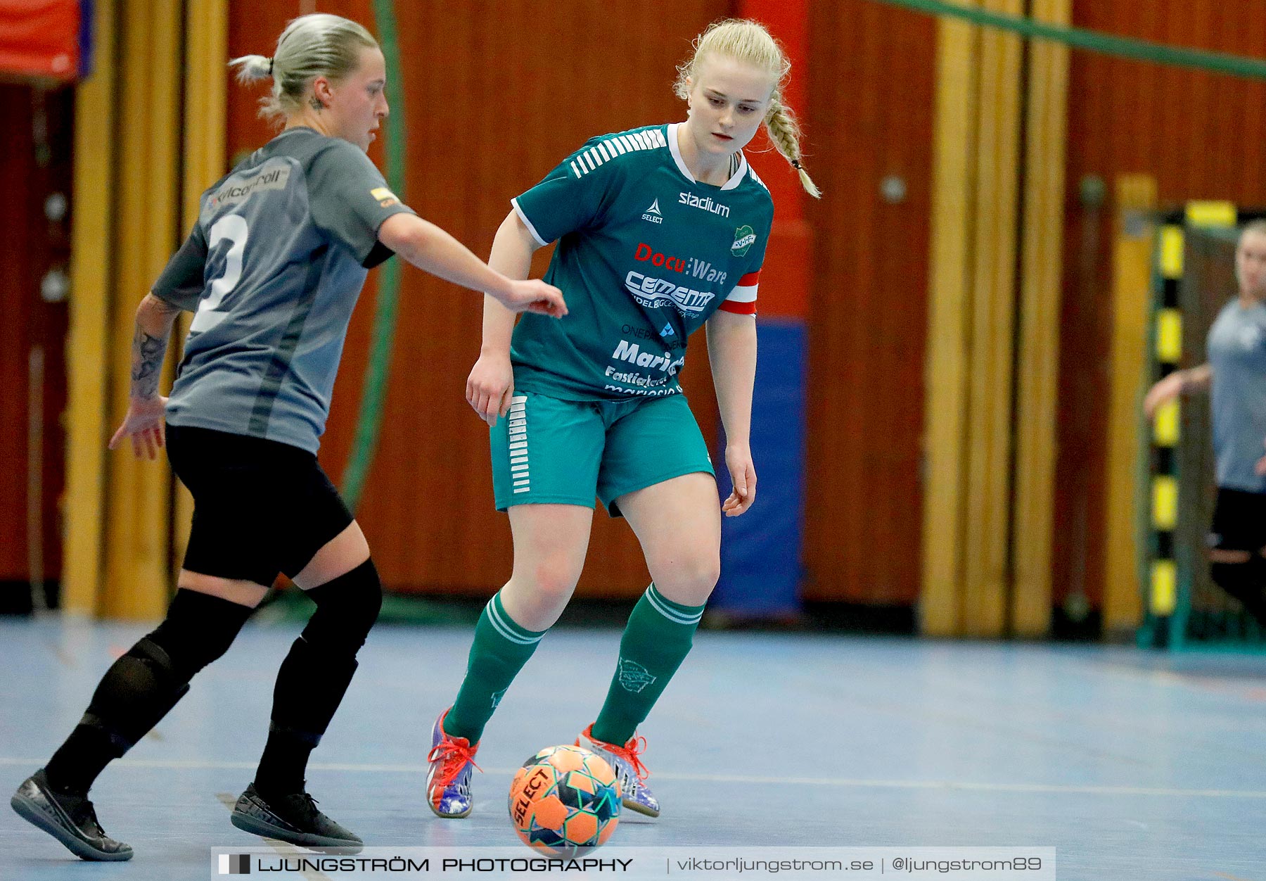 Dina-cupen 2020 1/2-final Falköping Futsal Club-Våmbs IF 2 2-0,dam,Idrottshallen,Töreboda,Sverige,Futsal,,2020,229753