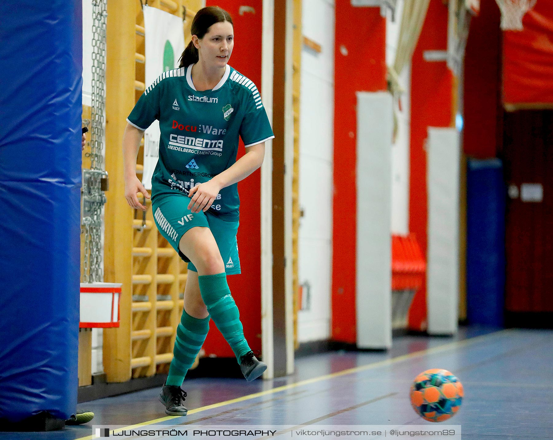 Dina-cupen 2020 1/2-final Falköping Futsal Club-Våmbs IF 2 2-0,dam,Idrottshallen,Töreboda,Sverige,Futsal,,2020,229760