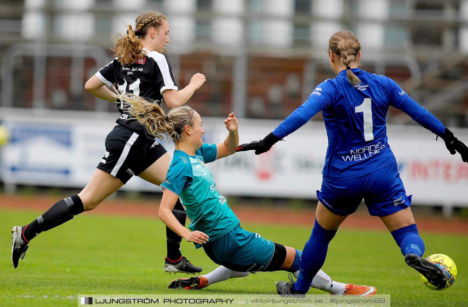 Skövde KIK-Alingsås FC United 1-5,dam,Södermalms IP,Skövde,Sverige,Fotboll,,2019,232010