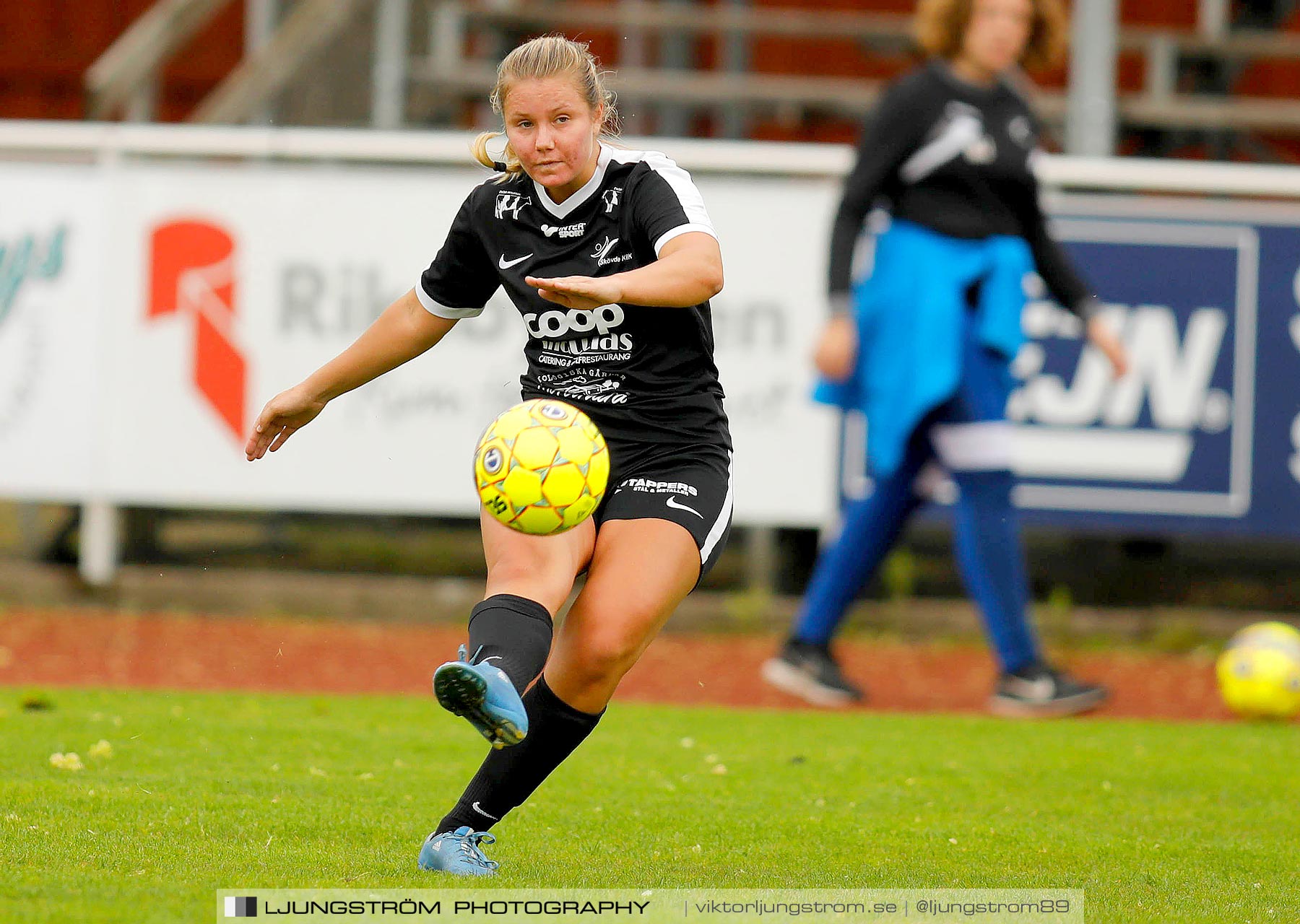 Skövde KIK-Alingsås FC United 1-5,dam,Södermalms IP,Skövde,Sverige,Fotboll,,2019,232033