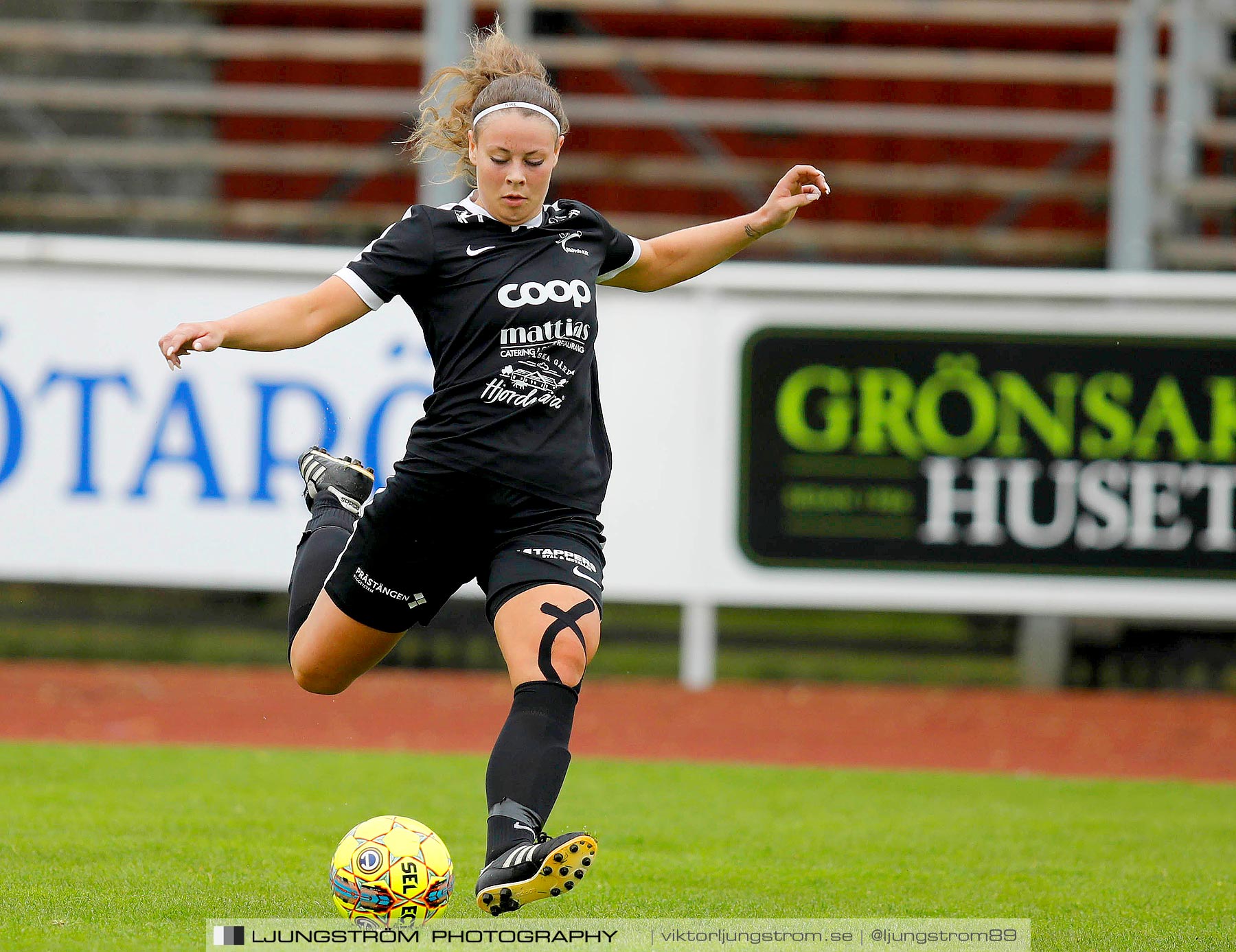 Skövde KIK-Alingsås FC United 1-5,dam,Södermalms IP,Skövde,Sverige,Fotboll,,2019,232055