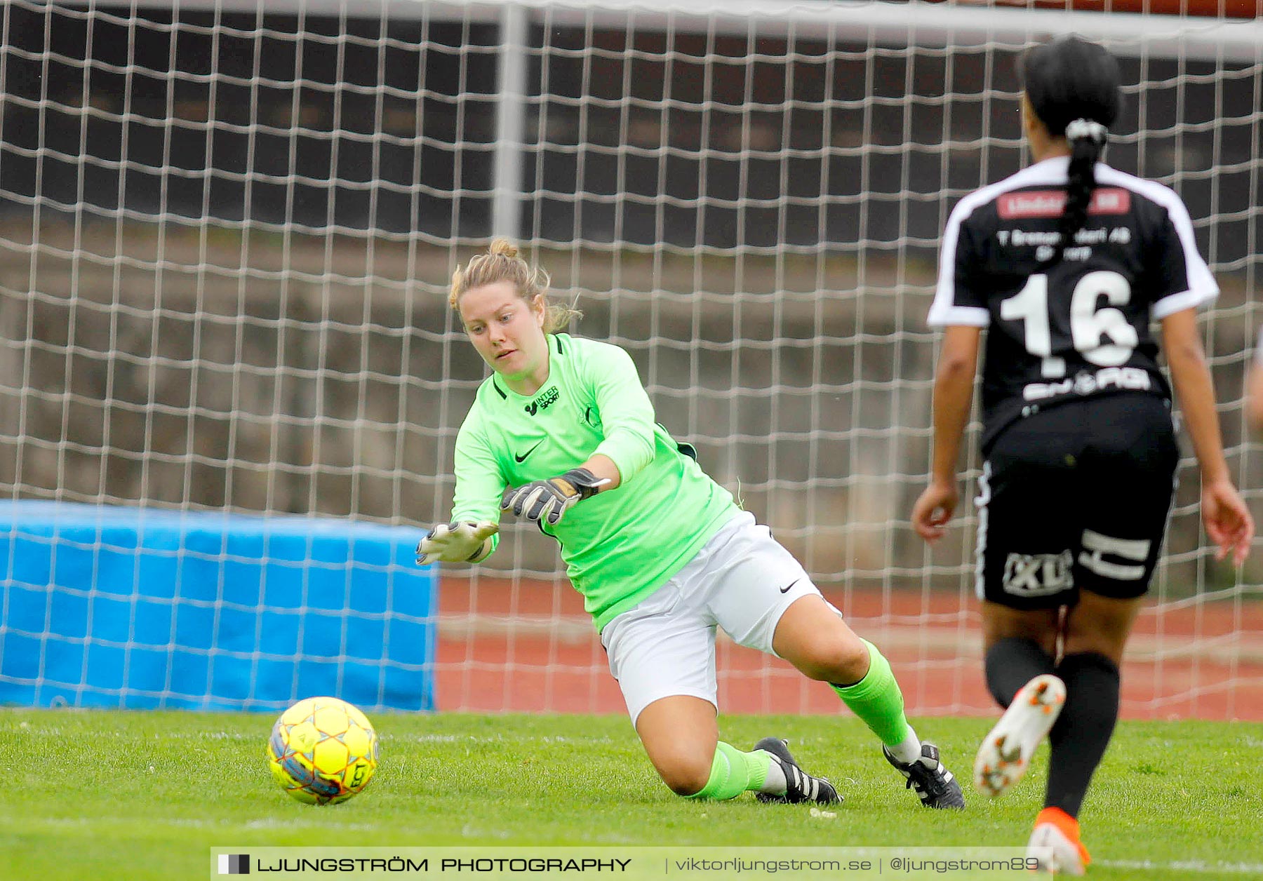 Skövde KIK-Alingsås FC United 1-5,dam,Södermalms IP,Skövde,Sverige,Fotboll,,2019,232057