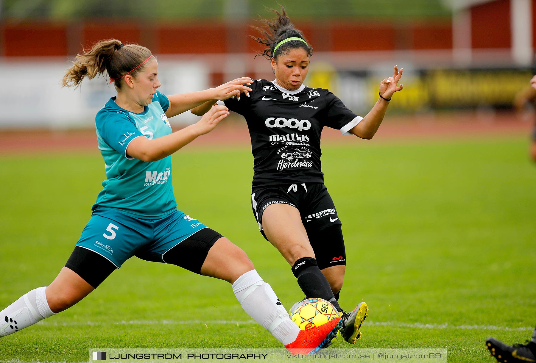 Skövde KIK-Alingsås FC United 1-5,dam,Södermalms IP,Skövde,Sverige,Fotboll,,2019,232122