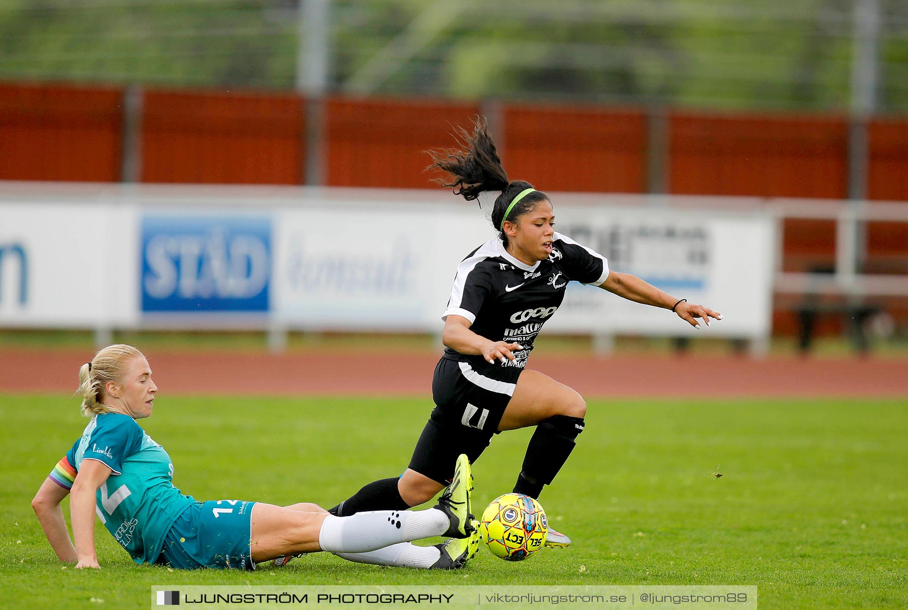 Skövde KIK-Alingsås FC United 1-5,dam,Södermalms IP,Skövde,Sverige,Fotboll,,2019,232124