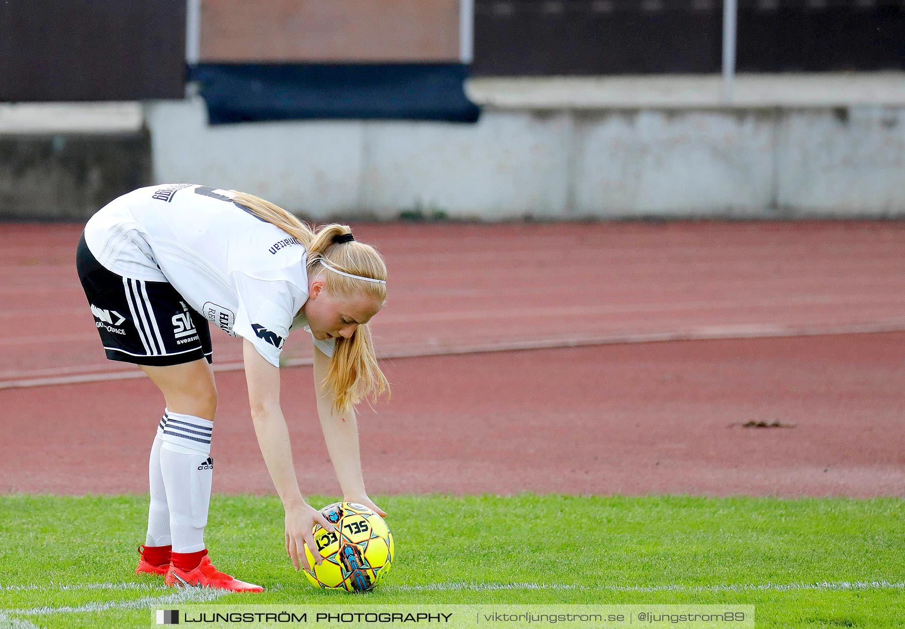 Skövde KIK-Skoftebyns IF 1-3,dam,Södermalms IP,Skövde,Sverige,Fotboll,,2019,235053