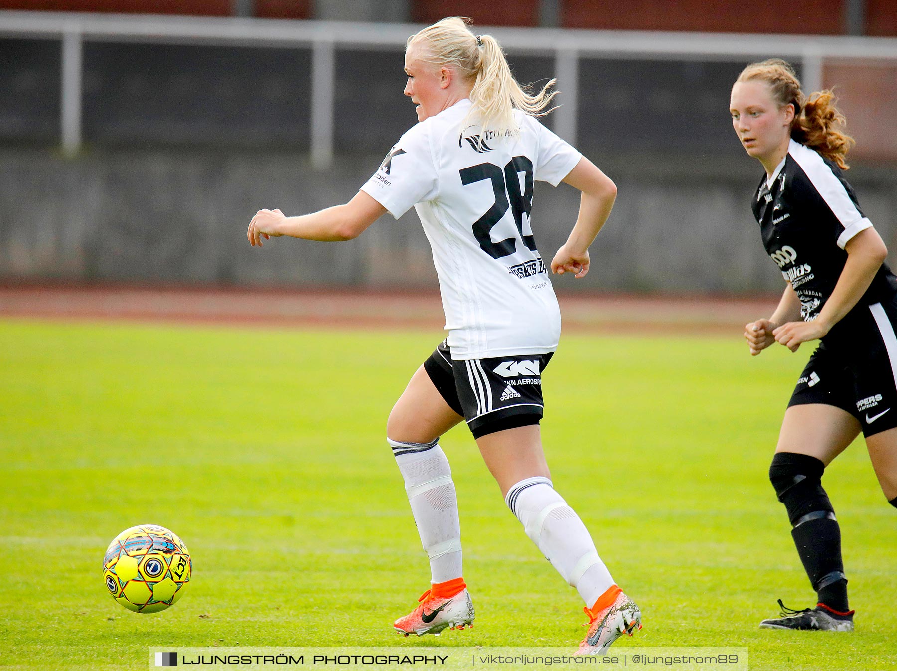 Skövde KIK-Skoftebyns IF 1-3,dam,Södermalms IP,Skövde,Sverige,Fotboll,,2019,235124