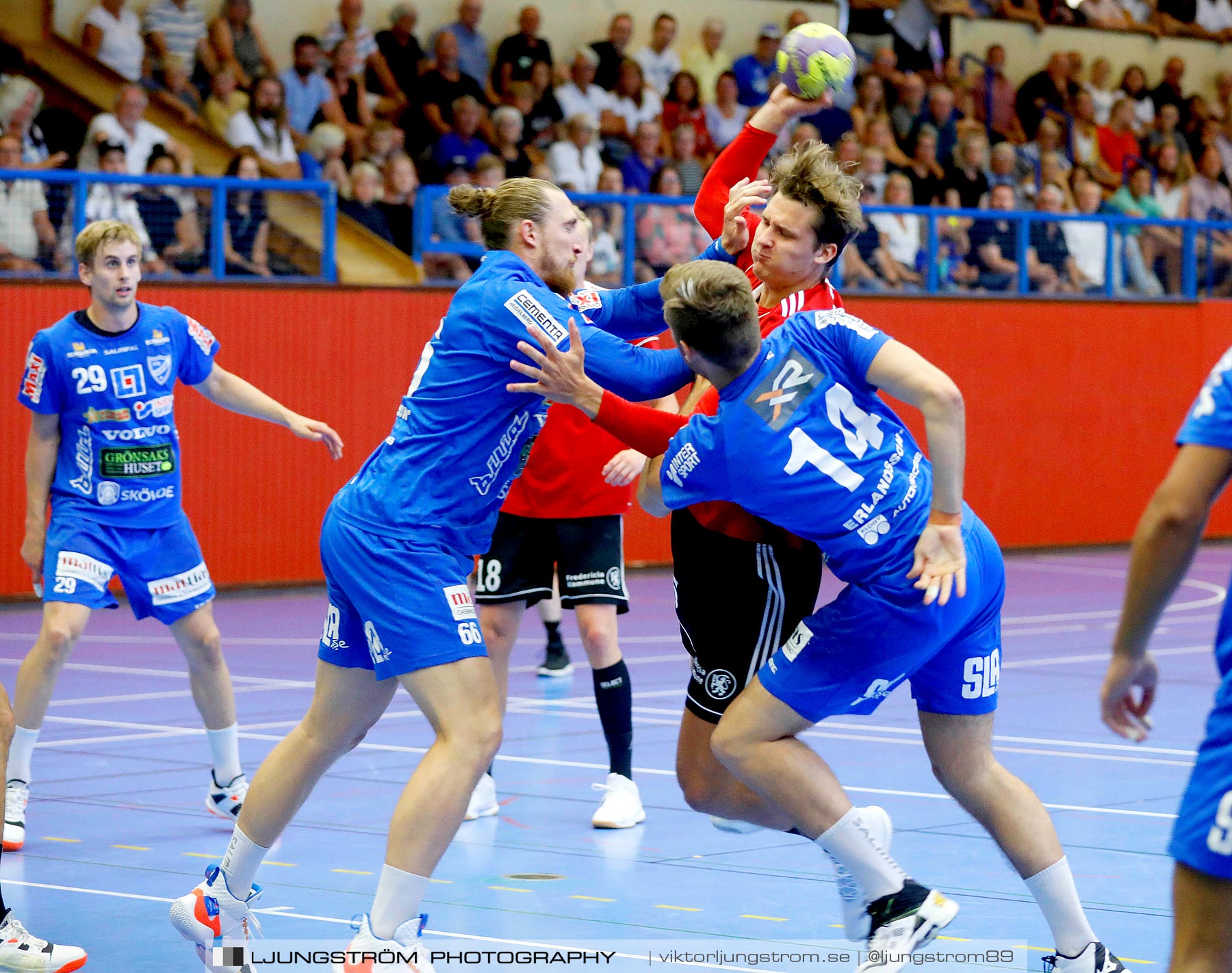 Träningsmatch IFK Skövde HK-Fredericia HK 32-30,herr,Arena Skövde,Skövde,Sverige,Handboll,,2019,236231