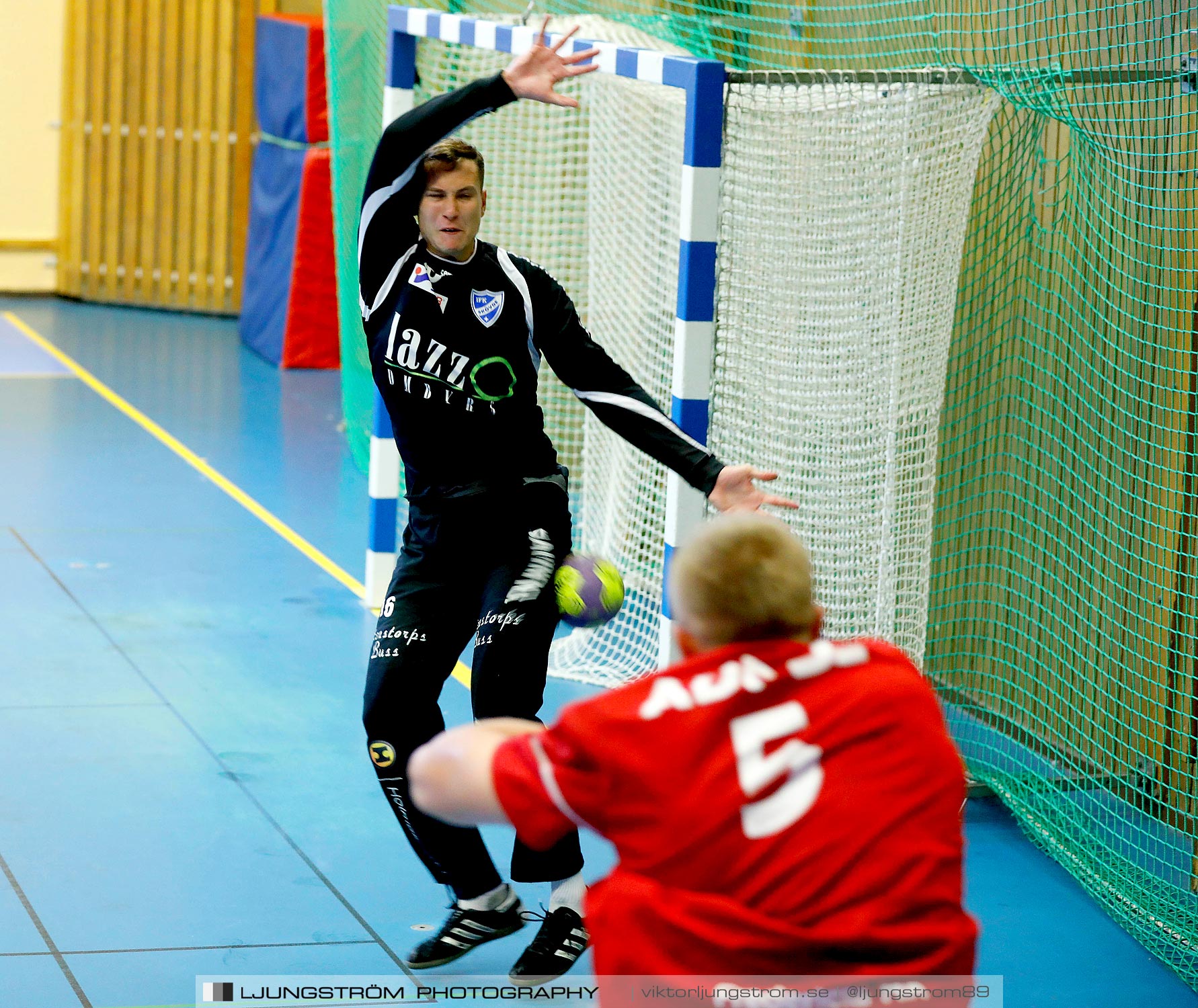 Träningsmatch IFK Skövde HK-Fredericia HK 32-30,herr,Arena Skövde,Skövde,Sverige,Handboll,,2019,236257