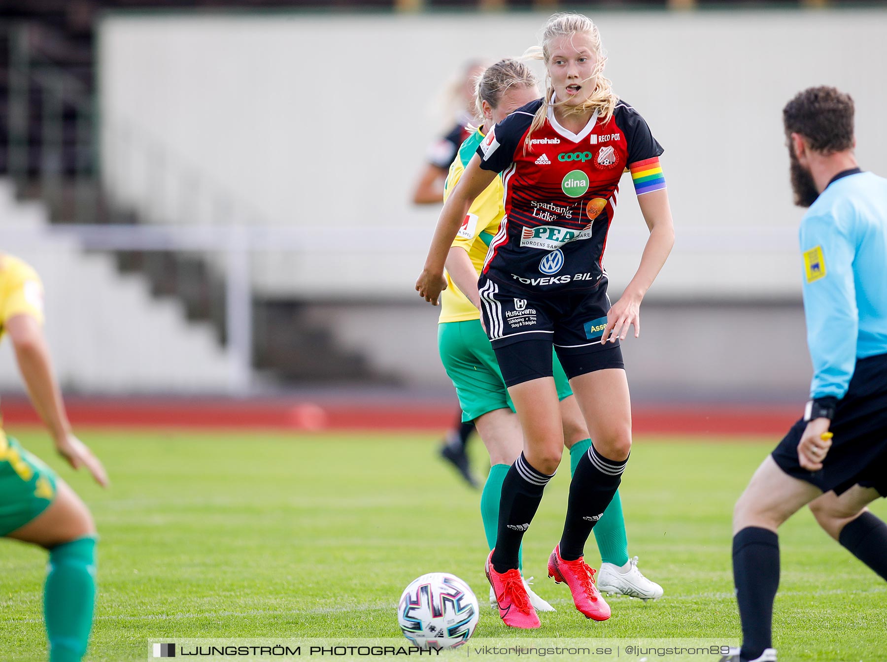 Lidköpings FK-Bollstanäs SK 2-2,dam,Framnäs IP,Lidköping,Sverige,Fotboll,,2020,238500