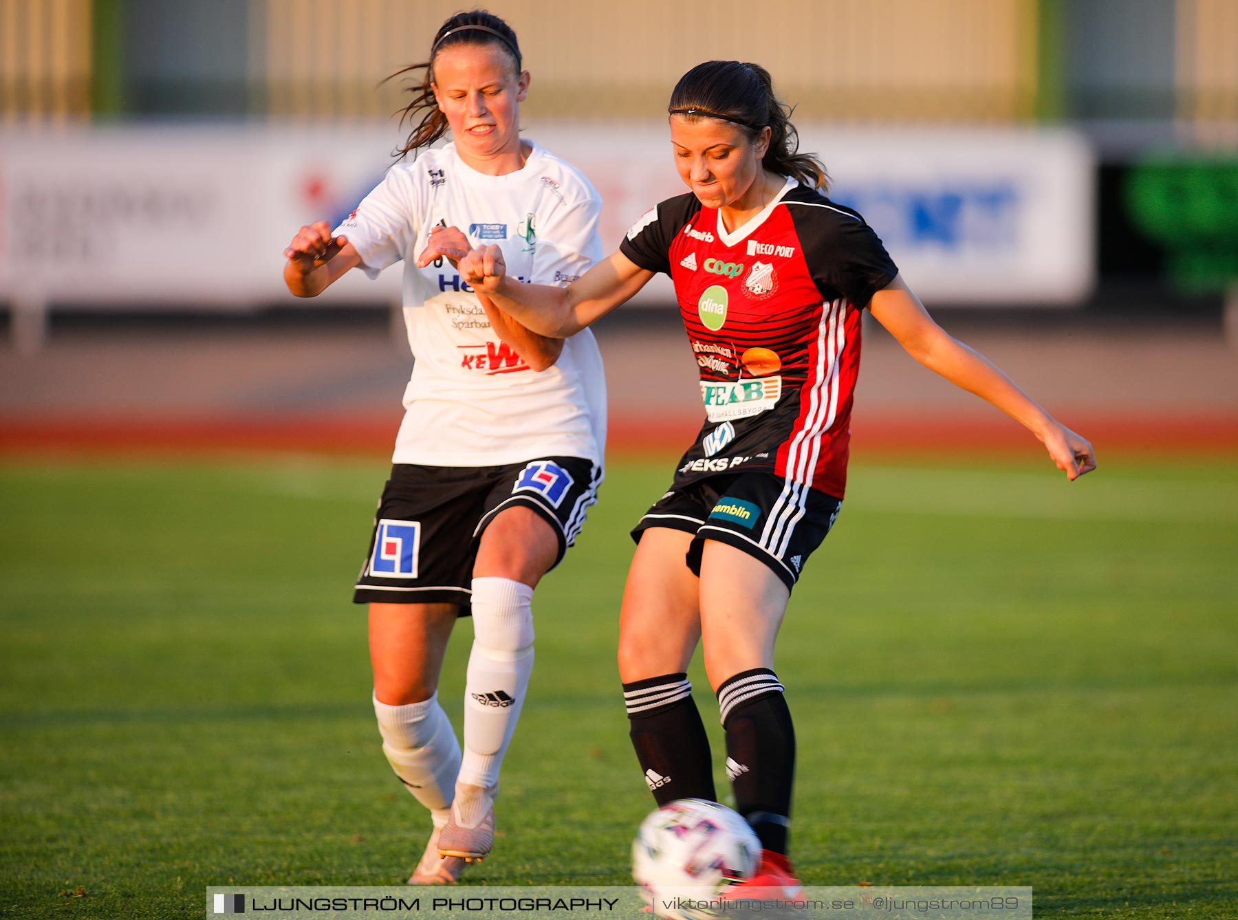 Lidköpings FK-Mallbackens IF Sunne 0-3,dam,Framnäs IP,Lidköping,Sverige,Fotboll,,2020,239916