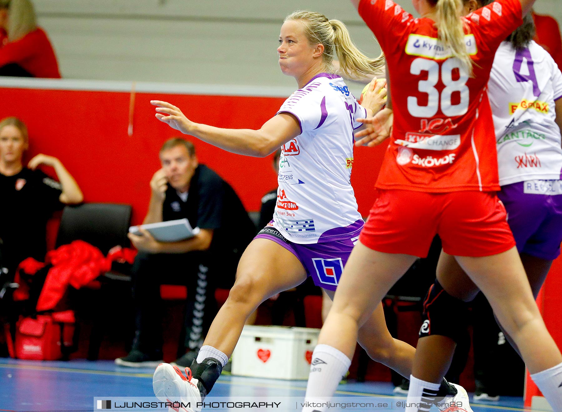 Annliz Cup Superelit Skövde HF-Skara HF 24-20,dam,Skövde Idrottshall,Skövde,Sverige,Handboll,,2020,240170