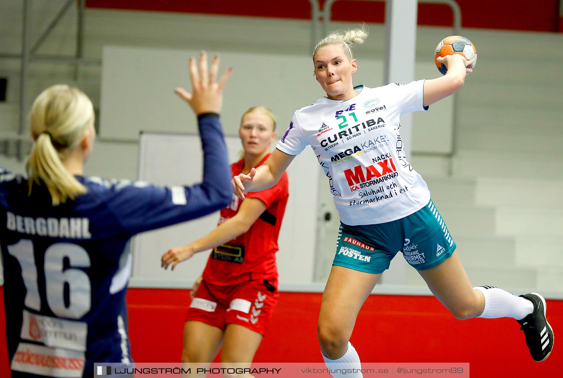 Annliz Cup Superelit Skuru IK-Höörs HK H65 26-22,dam,Skövde Idrottshall,Skövde,Sverige,Handboll,,2020,240321