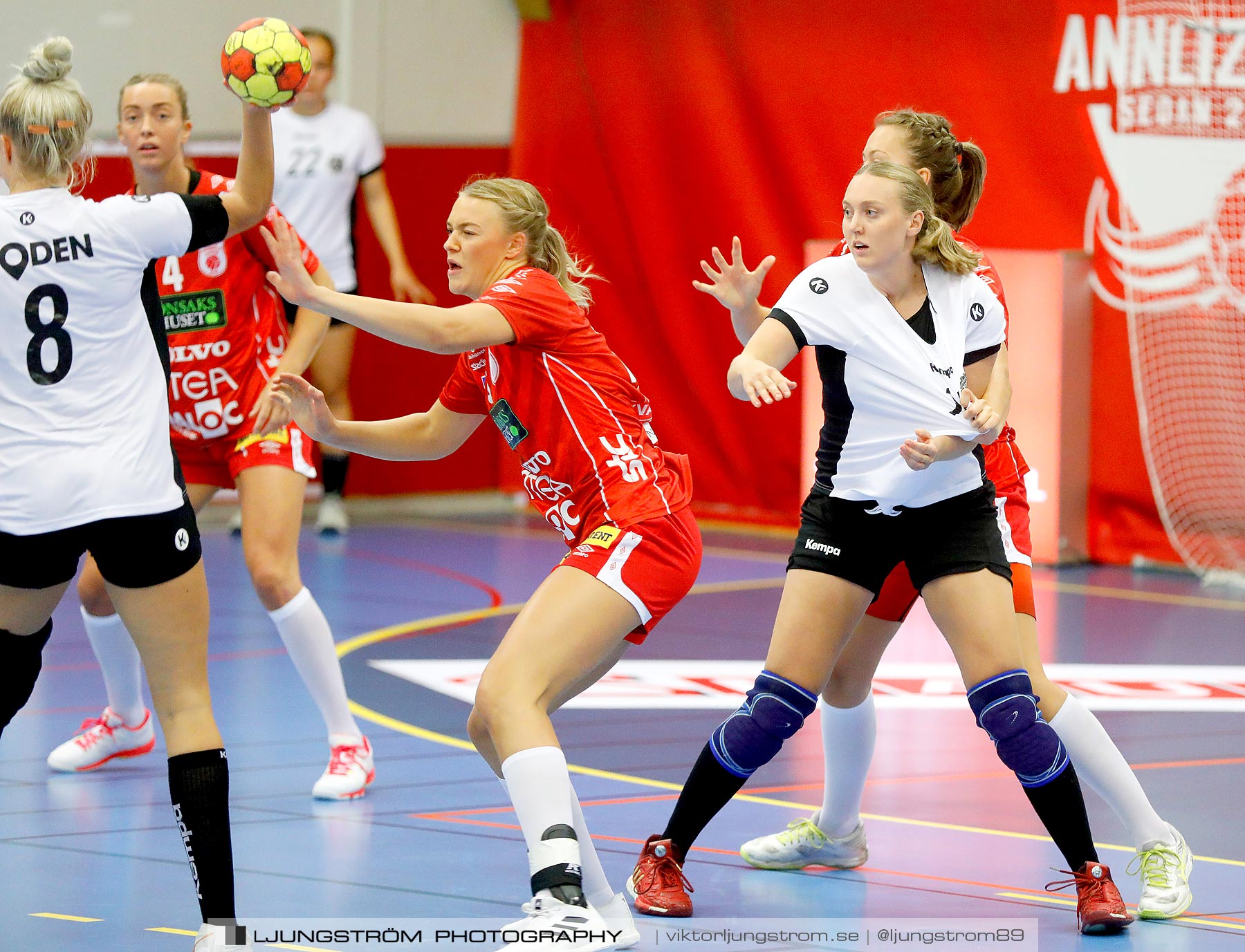 Skövde HF-Boden Handboll IF 26-16,dam,Skövde Idrottshall,Skövde,Sverige,Handboll,,2020,241214