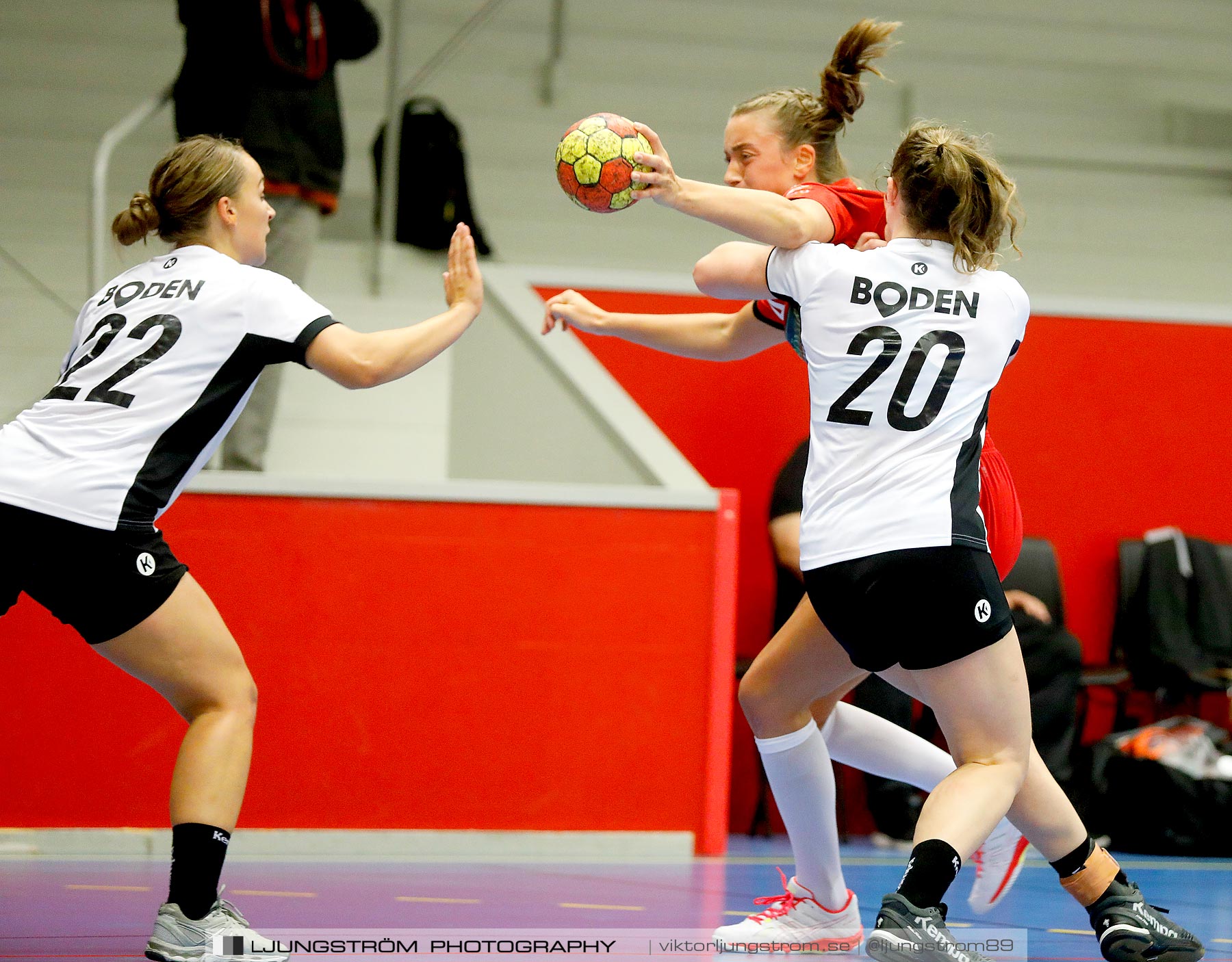 Skövde HF-Boden Handboll IF 26-16,dam,Skövde Idrottshall,Skövde,Sverige,Handboll,,2020,241350