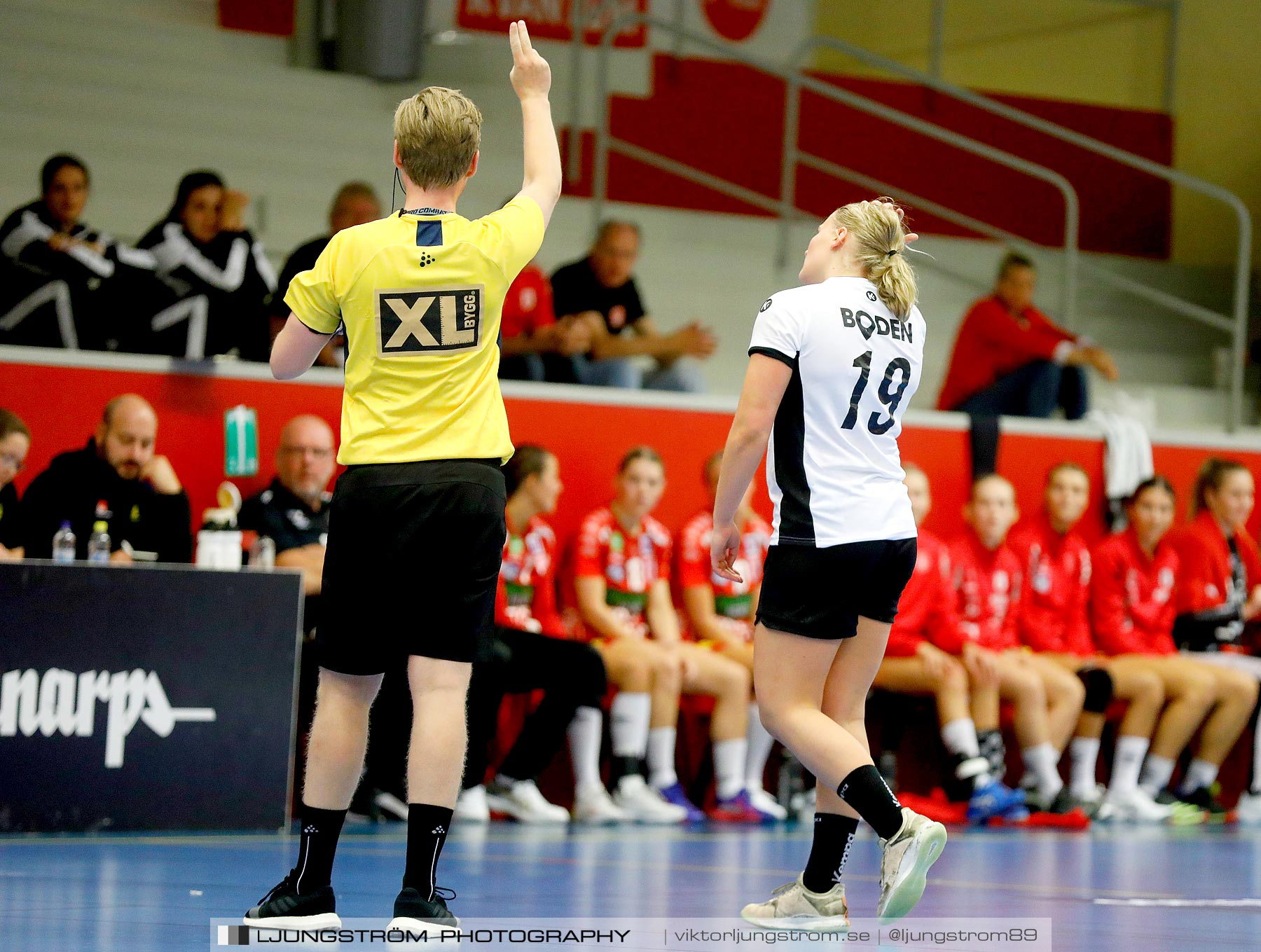 Skövde HF-Boden Handboll IF 26-16,dam,Skövde Idrottshall,Skövde,Sverige,Handboll,,2020,241367