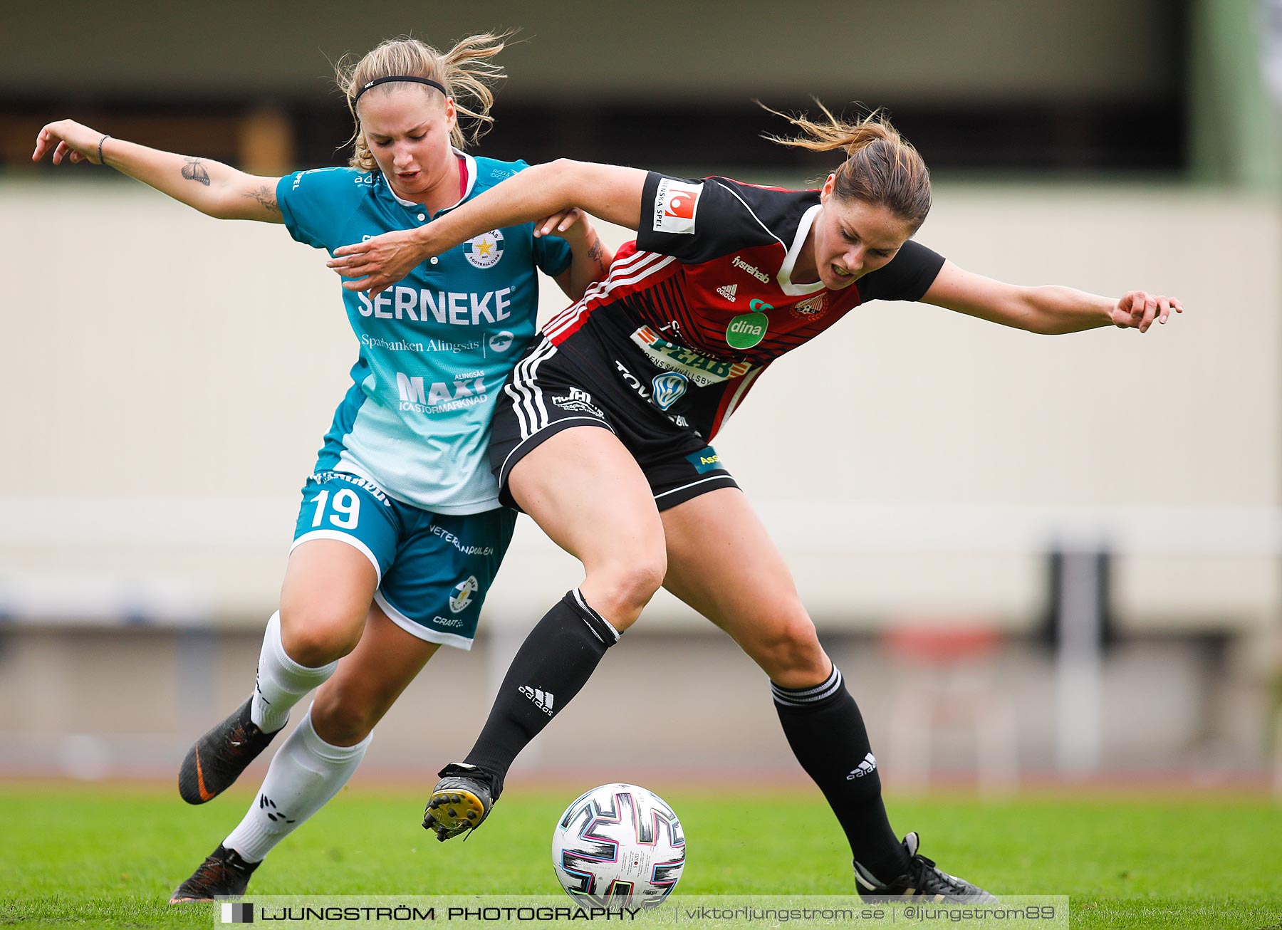 Lidköpings FK-Alingsås FC United 3-3,dam,Framnäs IP,Lidköping,Sverige,Fotboll,,2020,241662