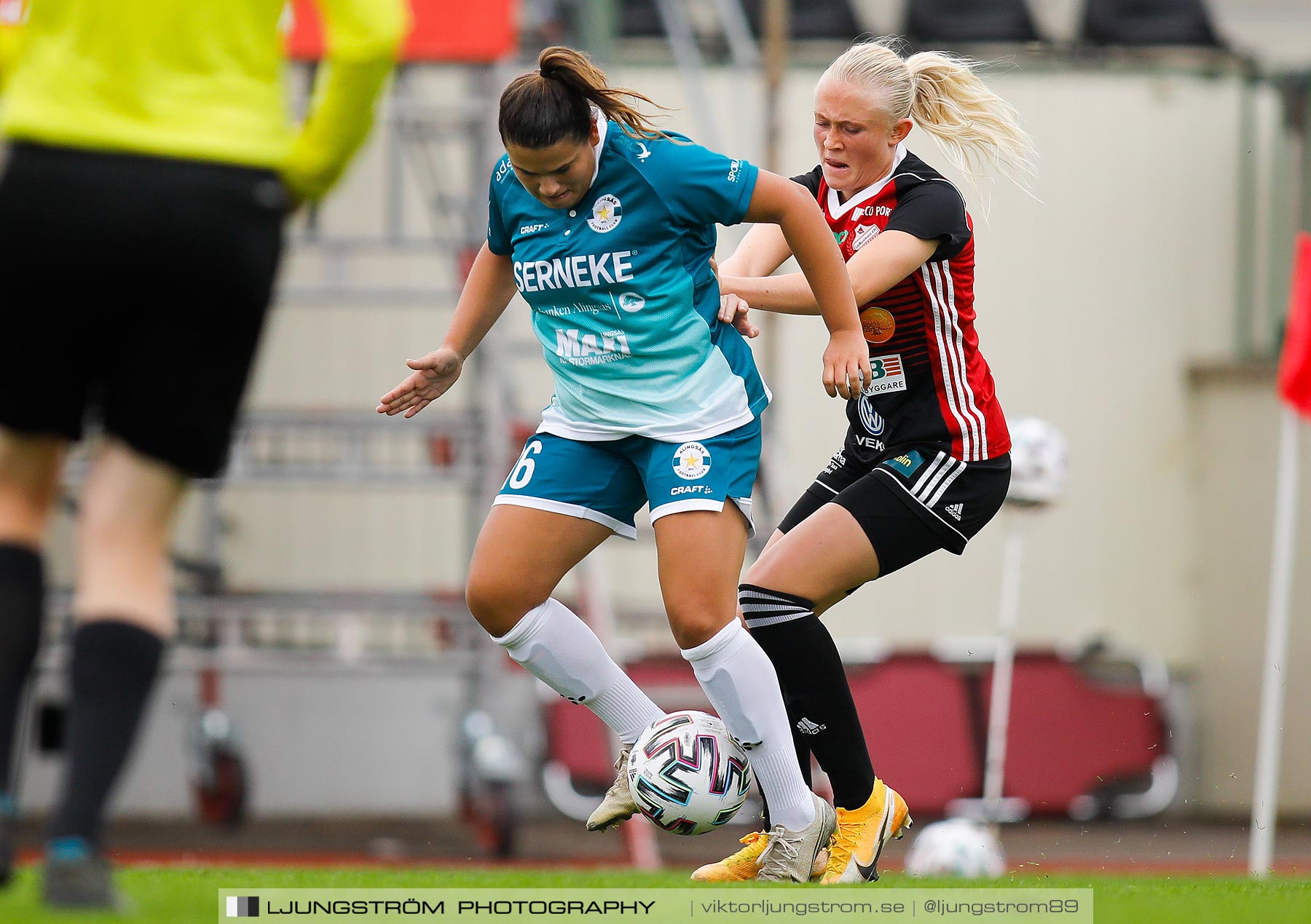 Lidköpings FK-Alingsås FC United 3-3,dam,Framnäs IP,Lidköping,Sverige,Fotboll,,2020,241685