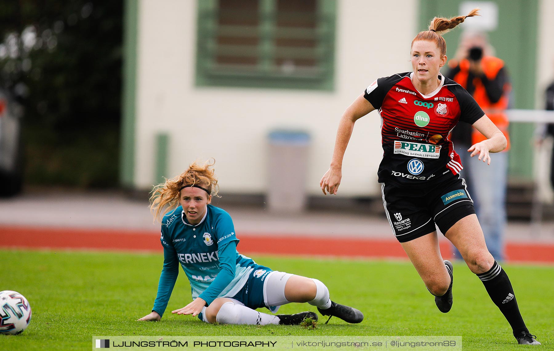 Lidköpings FK-Alingsås FC United 3-3,dam,Framnäs IP,Lidköping,Sverige,Fotboll,,2020,241757