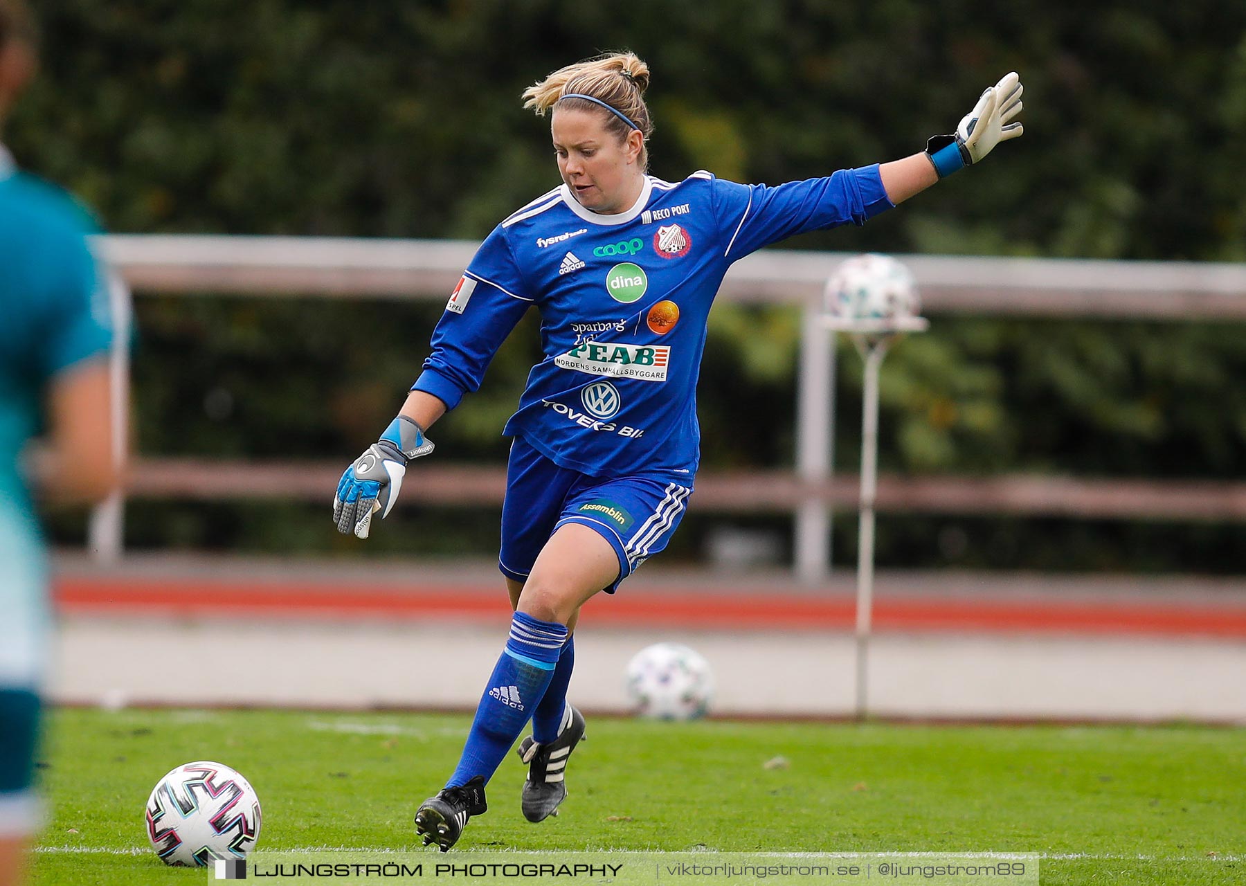 Lidköpings FK-Alingsås FC United 3-3,dam,Framnäs IP,Lidköping,Sverige,Fotboll,,2020,241787