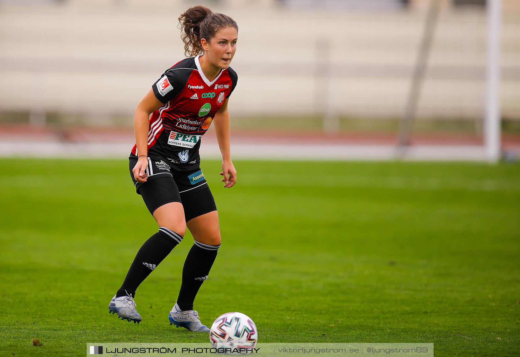 Lidköpings FK-Alingsås FC United 3-3,dam,Framnäs IP,Lidköping,Sverige,Fotboll,,2020,241794