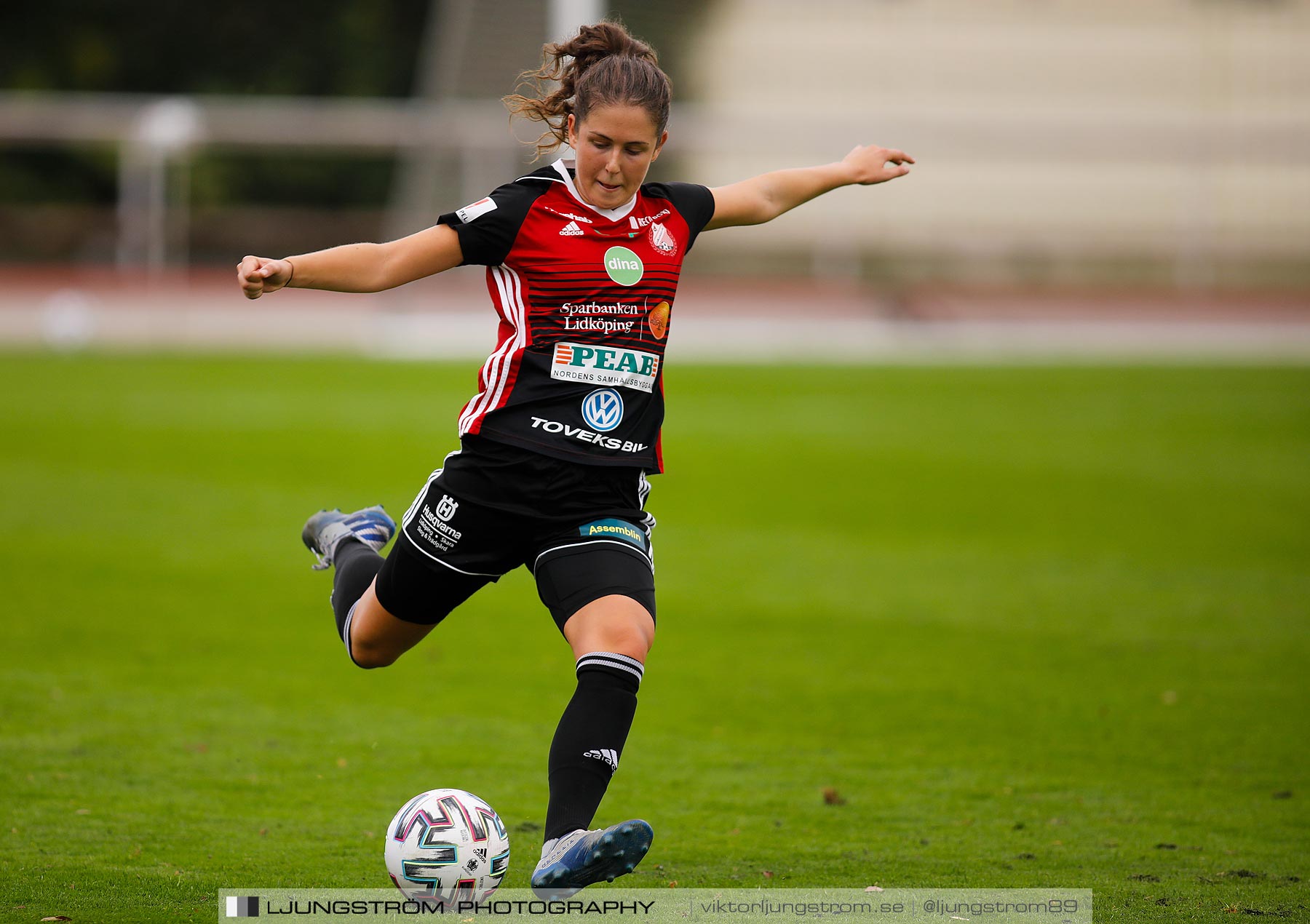 Lidköpings FK-Alingsås FC United 3-3,dam,Framnäs IP,Lidköping,Sverige,Fotboll,,2020,241796