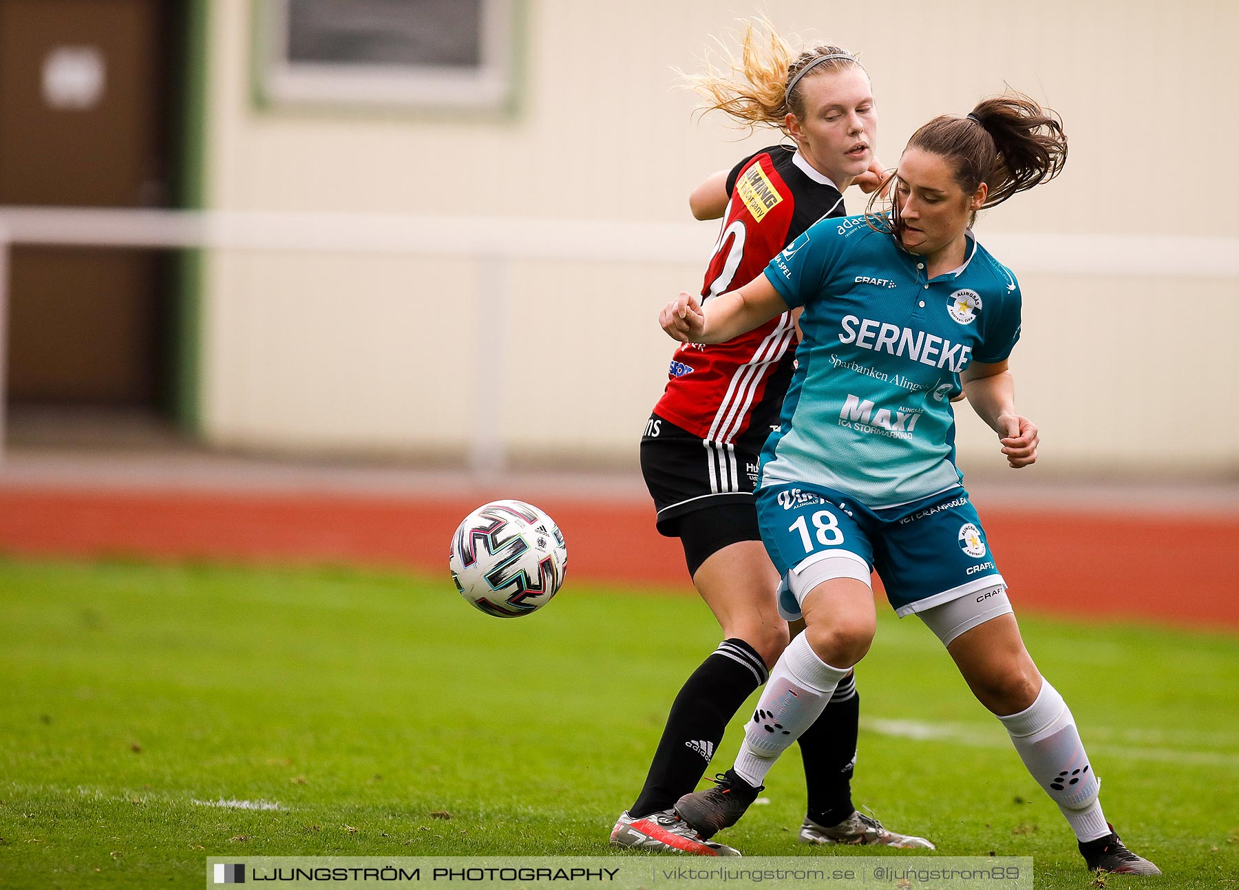 Lidköpings FK-Alingsås FC United 3-3,dam,Framnäs IP,Lidköping,Sverige,Fotboll,,2020,241861