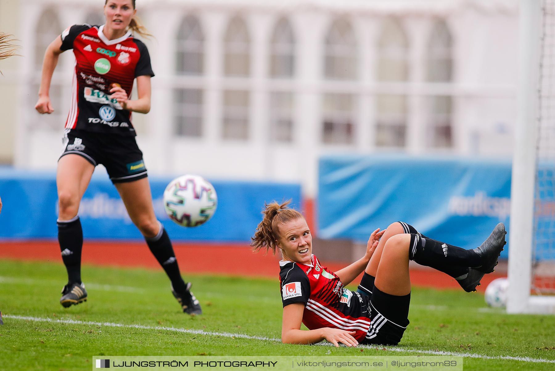 Lidköpings FK-Alingsås FC United 3-3,dam,Framnäs IP,Lidköping,Sverige,Fotboll,,2020,241869