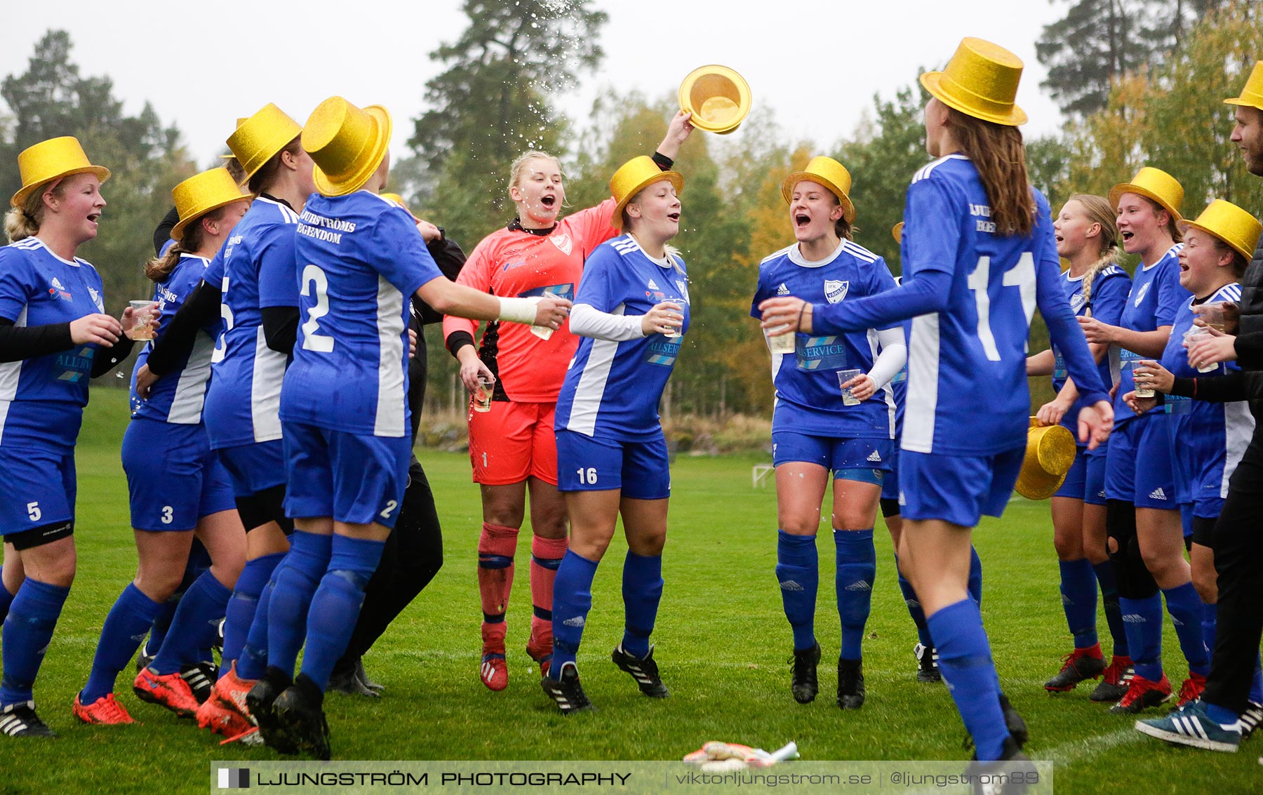 IFK Värsås-Axvalls IF 6-0,dam,Värsås IP,Värsås,Sverige,Fotboll,,2020,243286