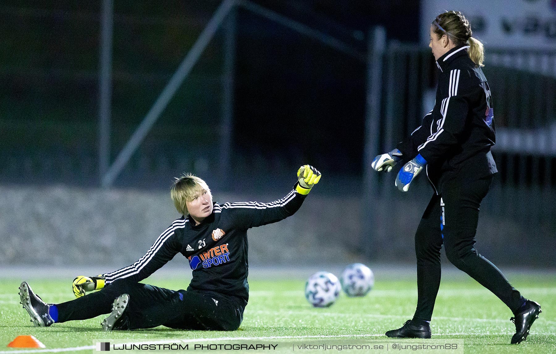 Lidköpings FK-Kvarnsvedens IK 2-3,dam,Dinaplanen,Lidköping,Sverige,Fotboll,,2020,243300