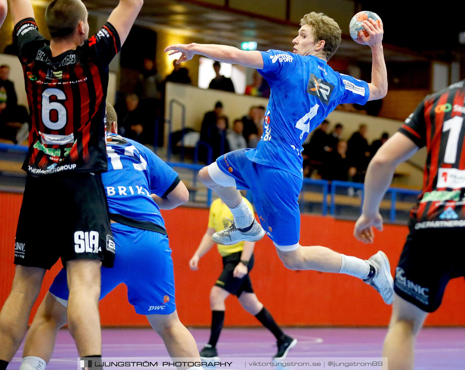 HK Country-HK Skövde 30-21,herr,Arena Skövde,Skövde,Sverige,Handboll,,2020,244281