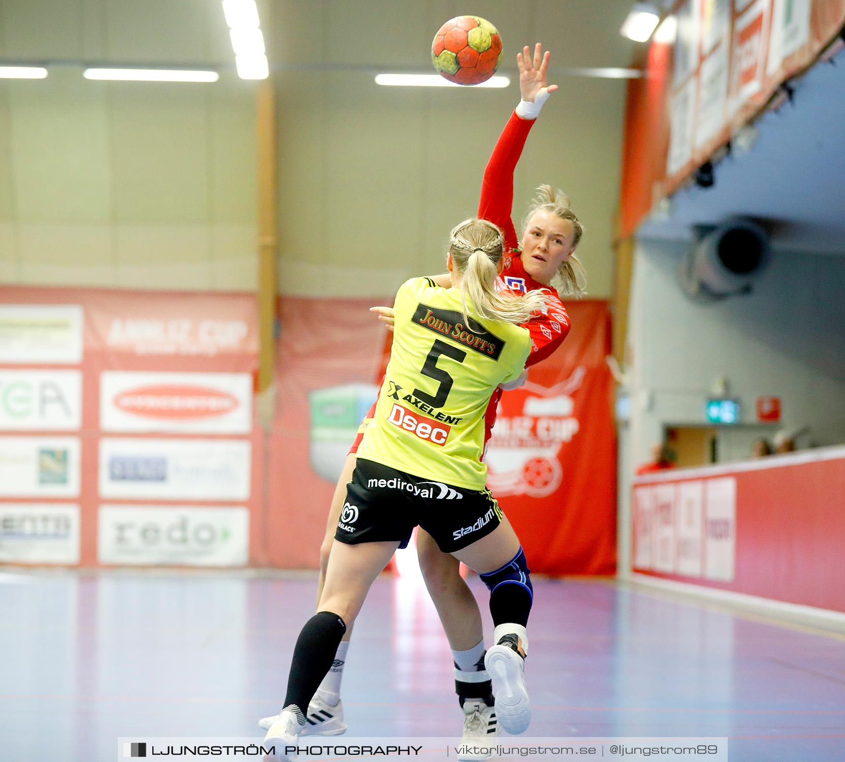 Skövde HF-IK Sävehof 14-30,dam,Skövde Idrottshall,Skövde,Sverige,Handboll,,2020,244997