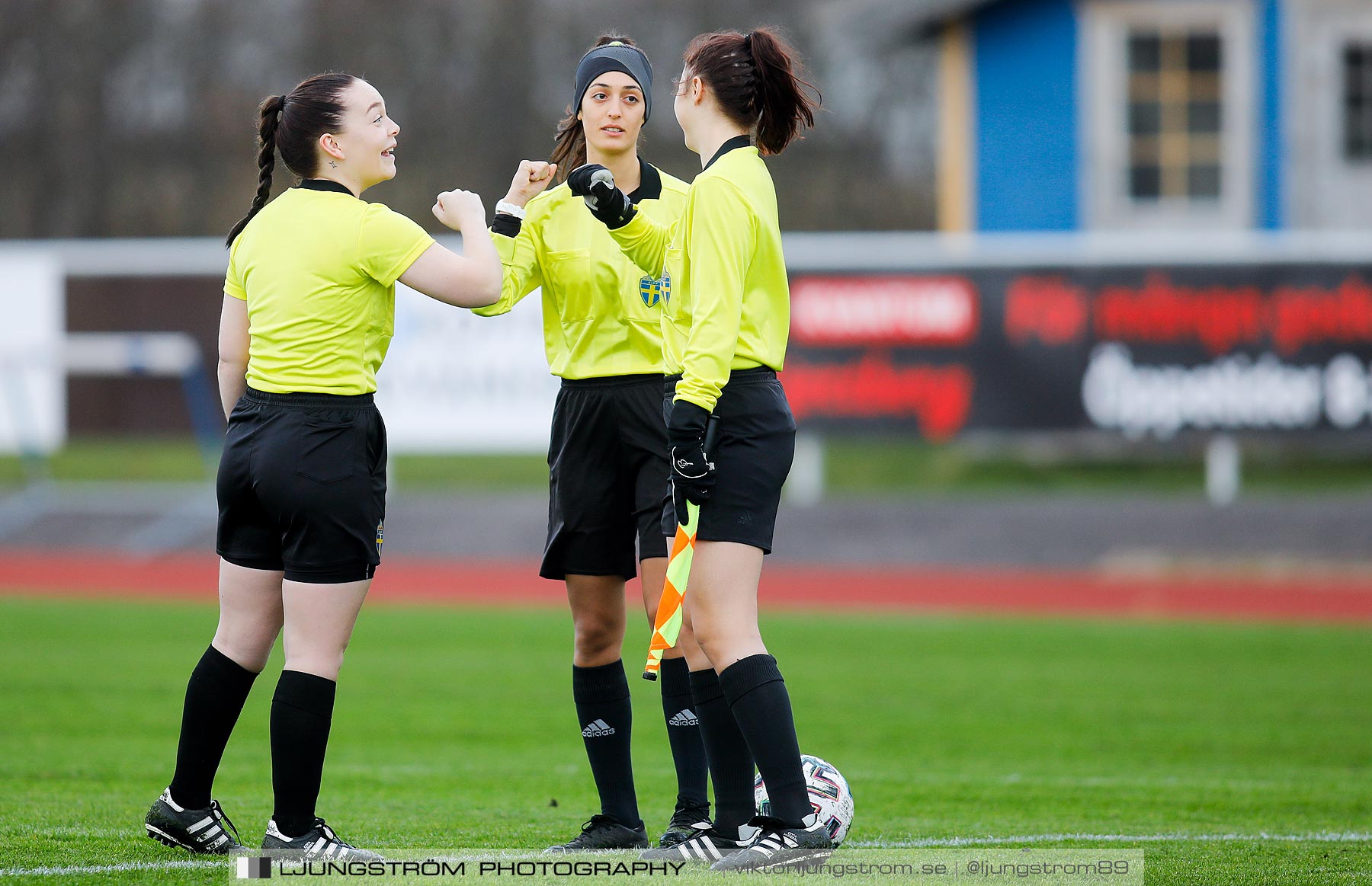 Lidköpings FK-IF Brommapojkarna 3-2,dam,Framnäs IP,Lidköping,Sverige,Fotboll,,2020,245073