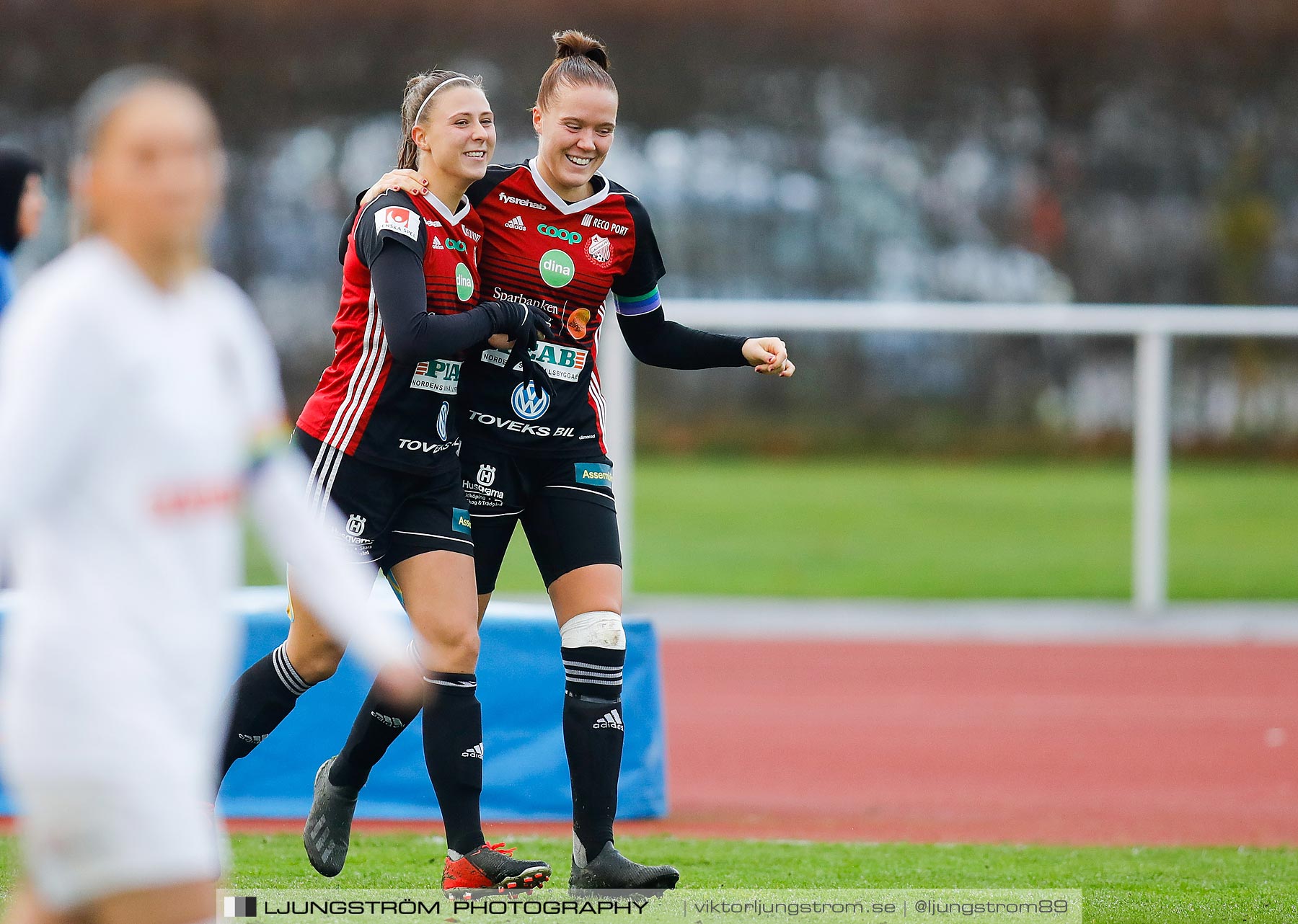 Lidköpings FK-IF Brommapojkarna 3-2,dam,Framnäs IP,Lidköping,Sverige,Fotboll,,2020,245179