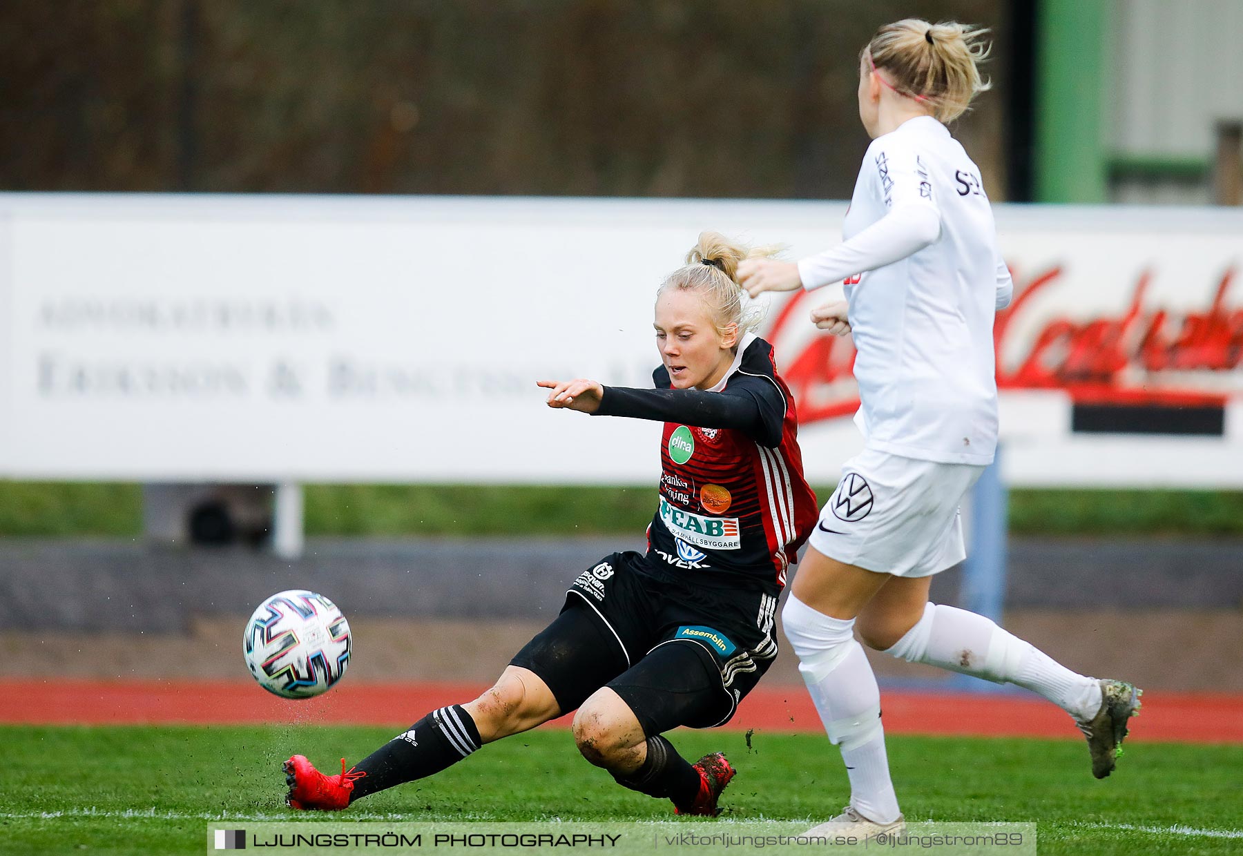 Lidköpings FK-IF Brommapojkarna 3-2,dam,Framnäs IP,Lidköping,Sverige,Fotboll,,2020,245184