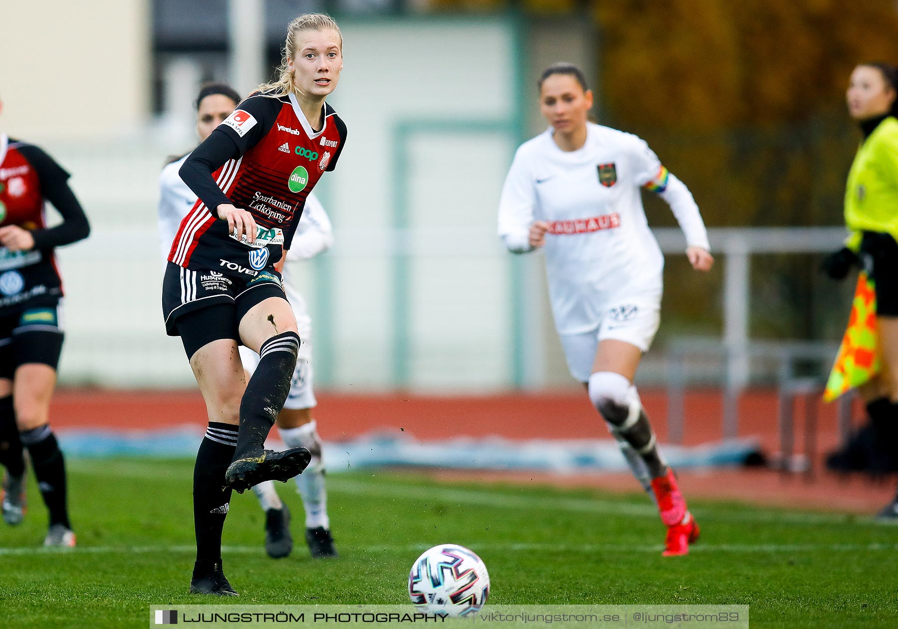 Lidköpings FK-IF Brommapojkarna 3-2,dam,Framnäs IP,Lidköping,Sverige,Fotboll,,2020,245189