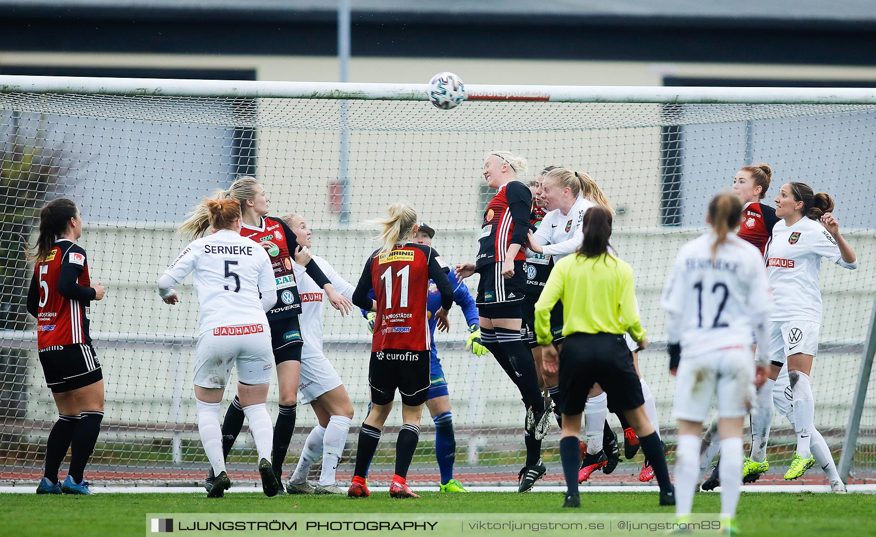 Lidköpings FK-IF Brommapojkarna 3-2,dam,Framnäs IP,Lidköping,Sverige,Fotboll,,2020,245202