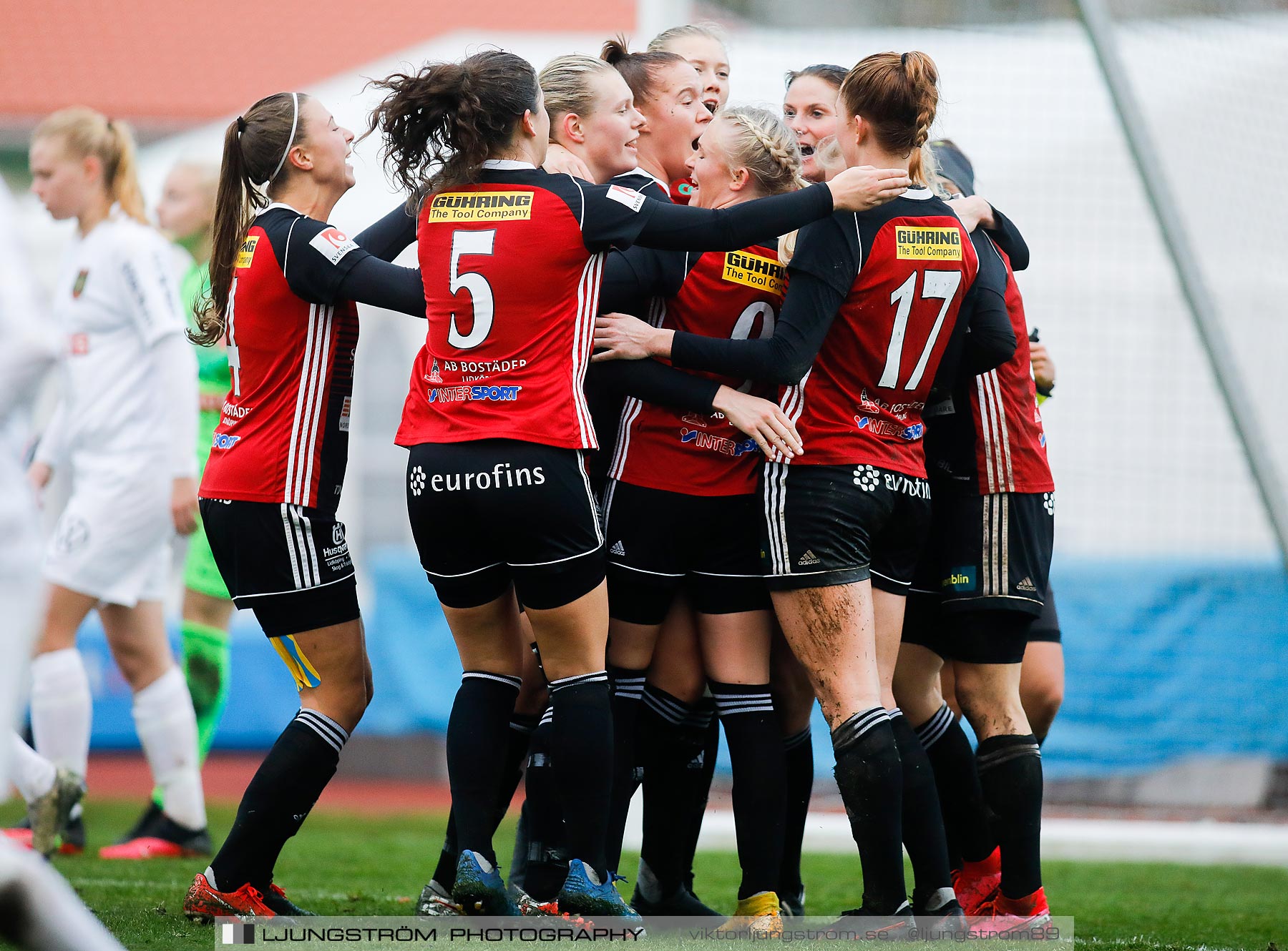 Lidköpings FK-IF Brommapojkarna 3-2,dam,Framnäs IP,Lidköping,Sverige,Fotboll,,2020,245240