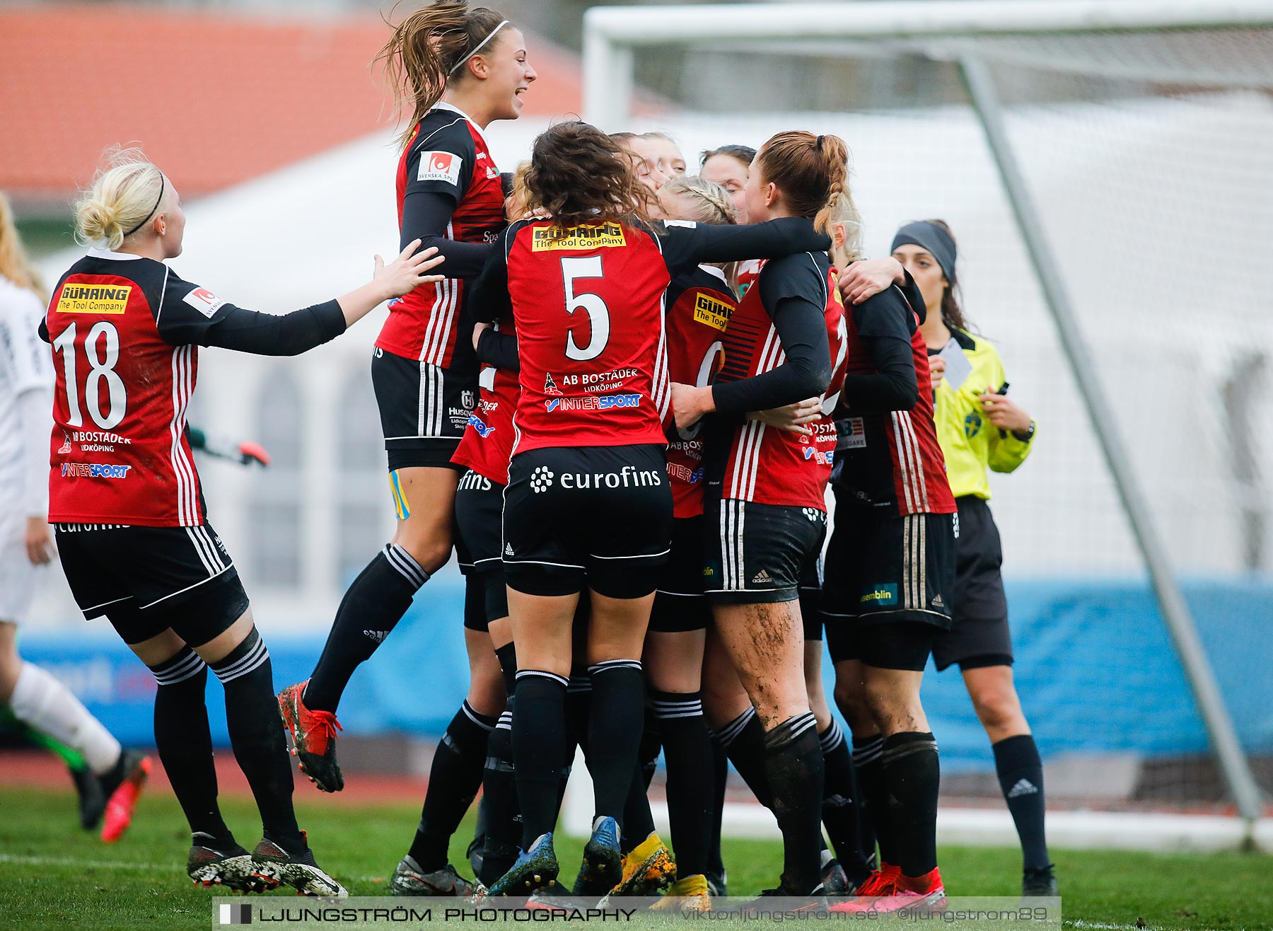 Lidköpings FK-IF Brommapojkarna 3-2,dam,Framnäs IP,Lidköping,Sverige,Fotboll,,2020,245241