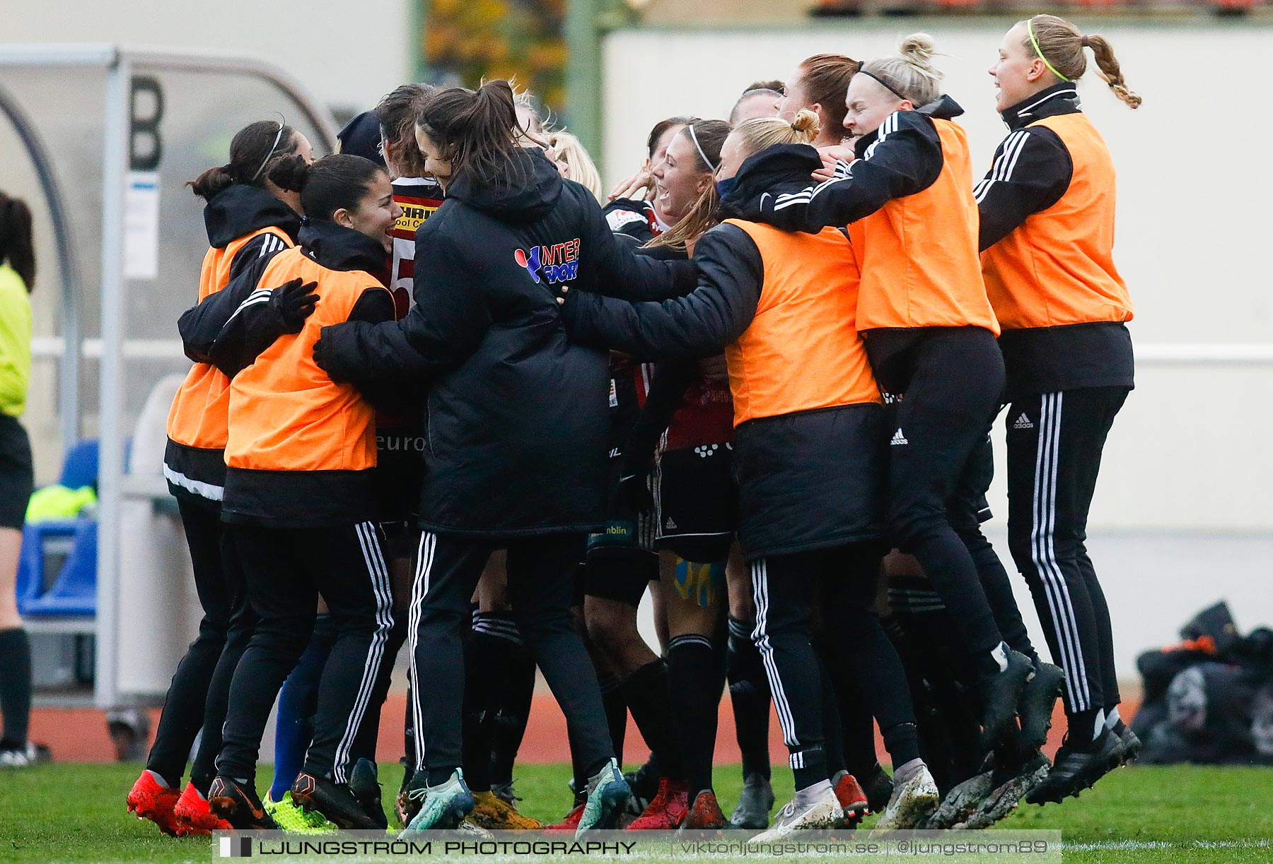 Lidköpings FK-IF Brommapojkarna 3-2,dam,Framnäs IP,Lidköping,Sverige,Fotboll,,2020,245312