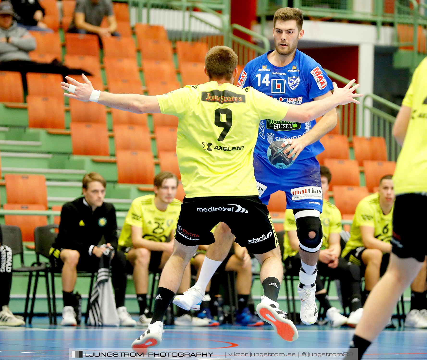 IFK Skövde HK-IK Sävehof 23-32,herr,Arena Skövde,Skövde,Sverige,Handboll,,2020,247834