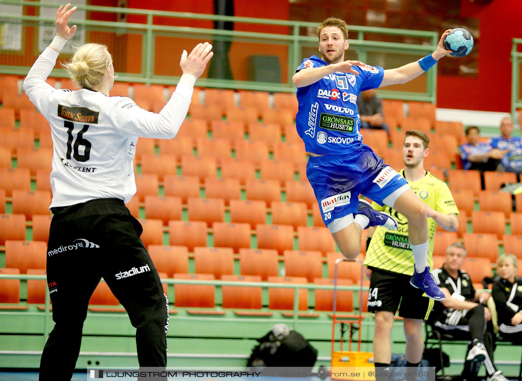 IFK Skövde HK-IK Sävehof 23-32,herr,Arena Skövde,Skövde,Sverige,Handboll,,2020,247836