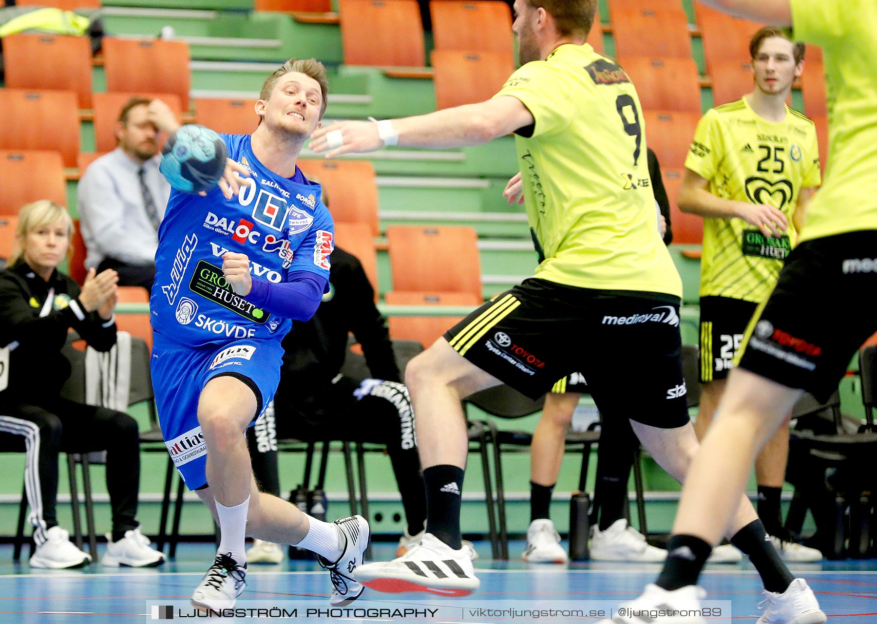 IFK Skövde HK-IK Sävehof 23-32,herr,Arena Skövde,Skövde,Sverige,Handboll,,2020,247840